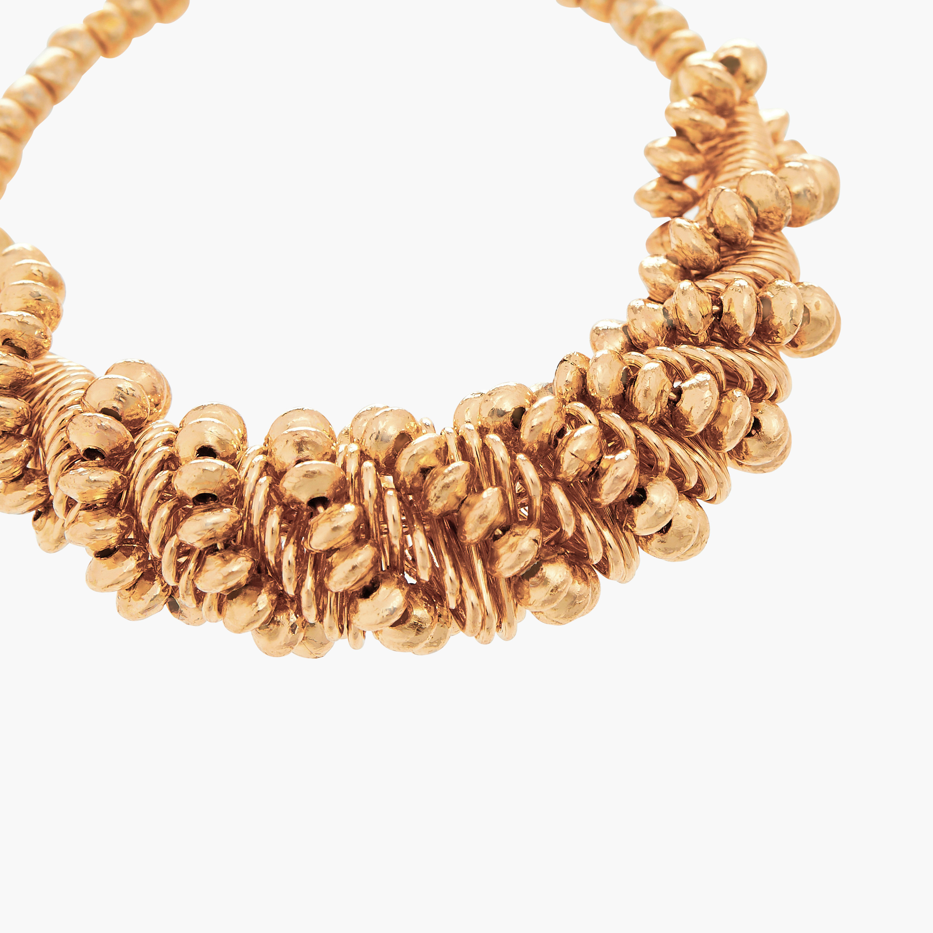حلقان متدلية مزينة بالخرز مع مكبس إغلاق خلفي-women-watchesandjewellery-jewellery-earrings-image-4