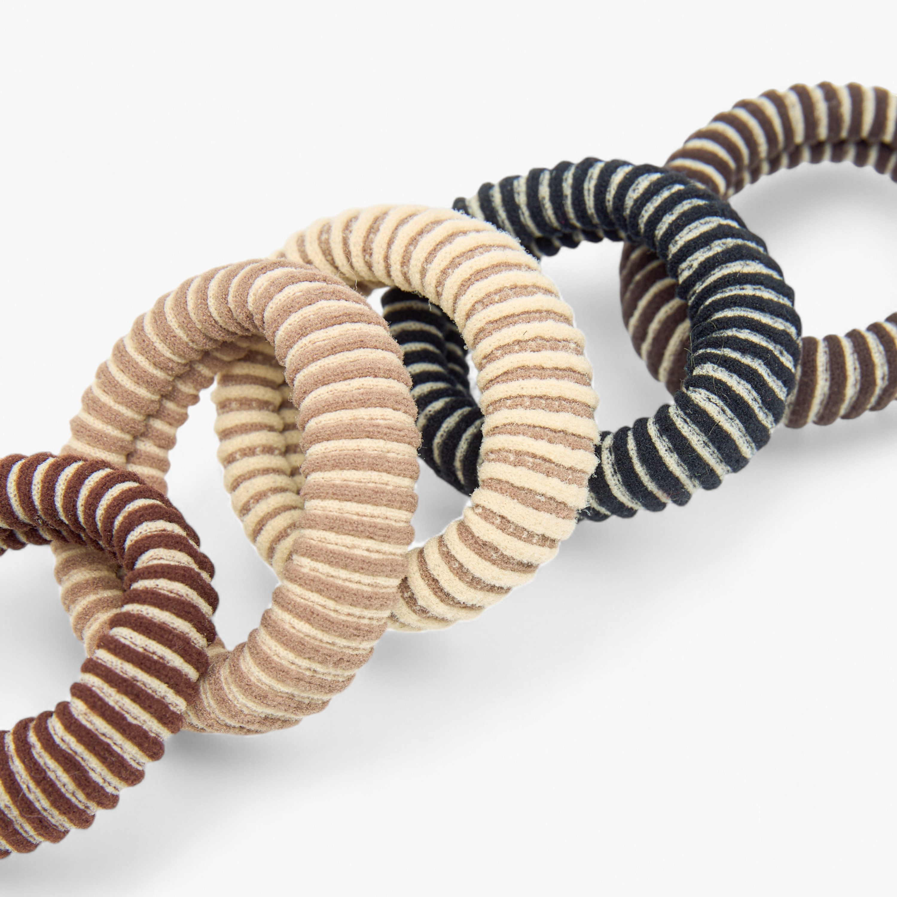 Pack of 5 Ribbed Fabric Hair Scrunchie-women-hairaccessories-scrunchies-image-6