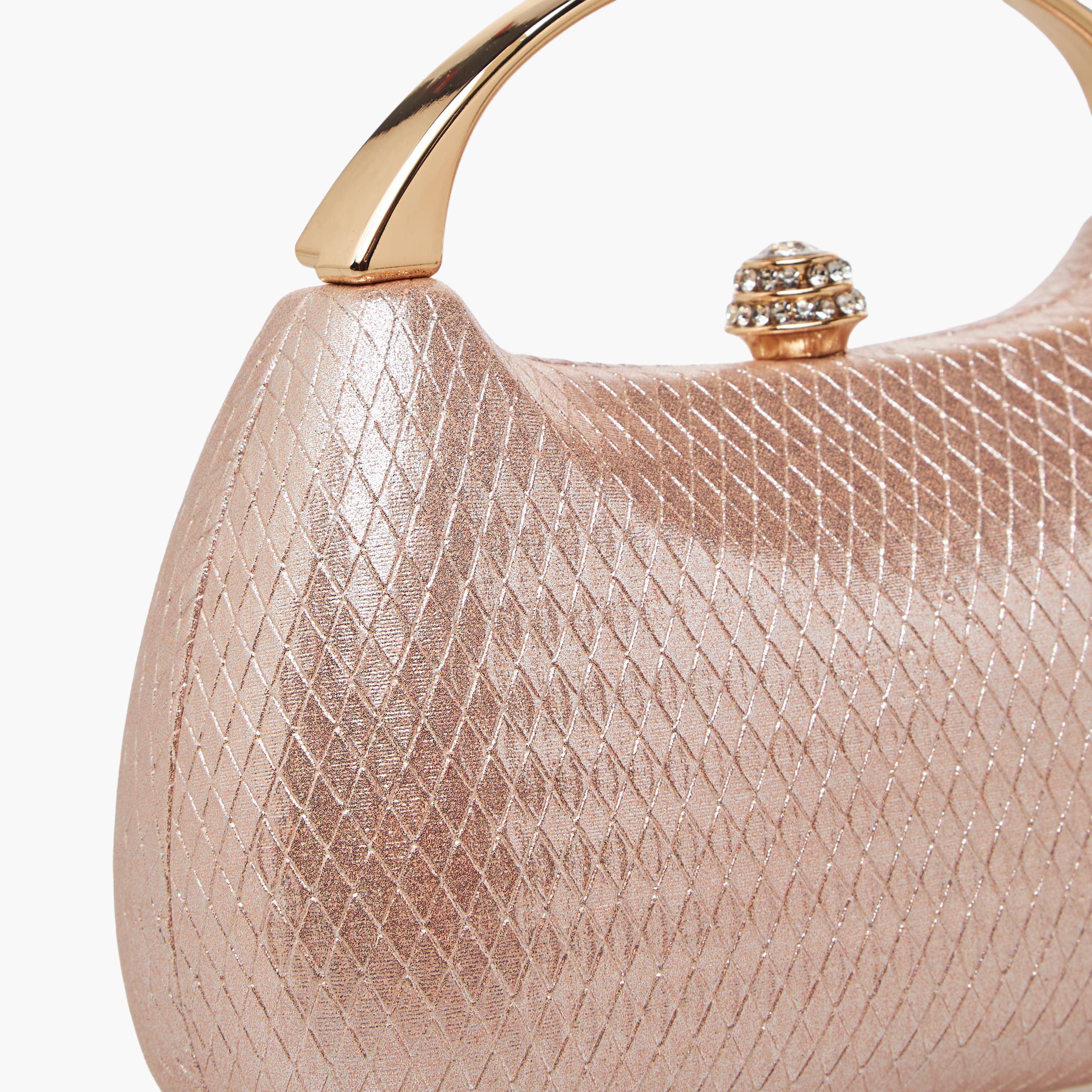 شنطة كلاتش بارزة الملمس مع مقبض حمل-women-bagsandwallets-handbags-image-5