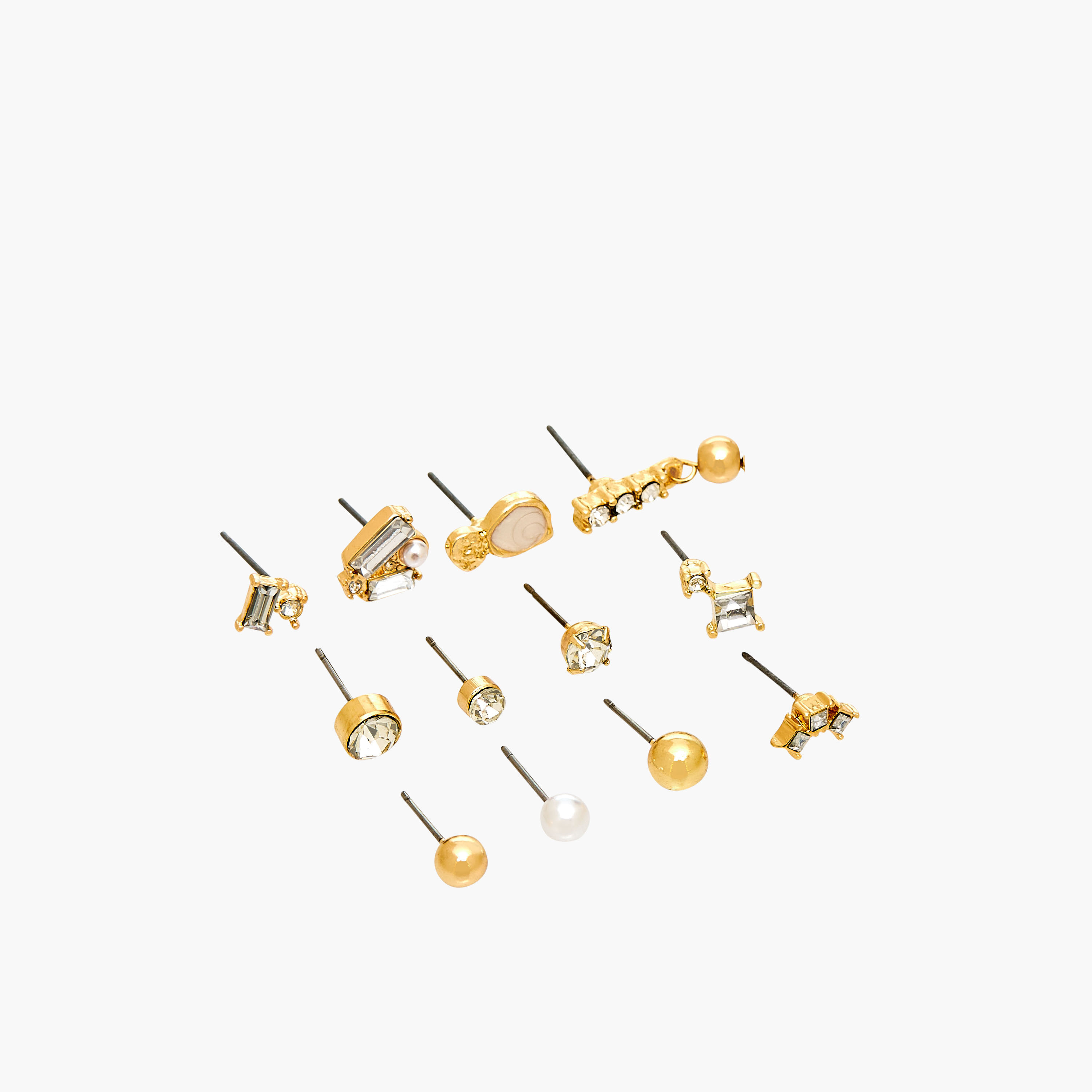 حلق بلون ذهبي وبمكبس إغلاق - طقم من 12 زوج-women-watchesandjewellery-jewellery-earrings-image-3