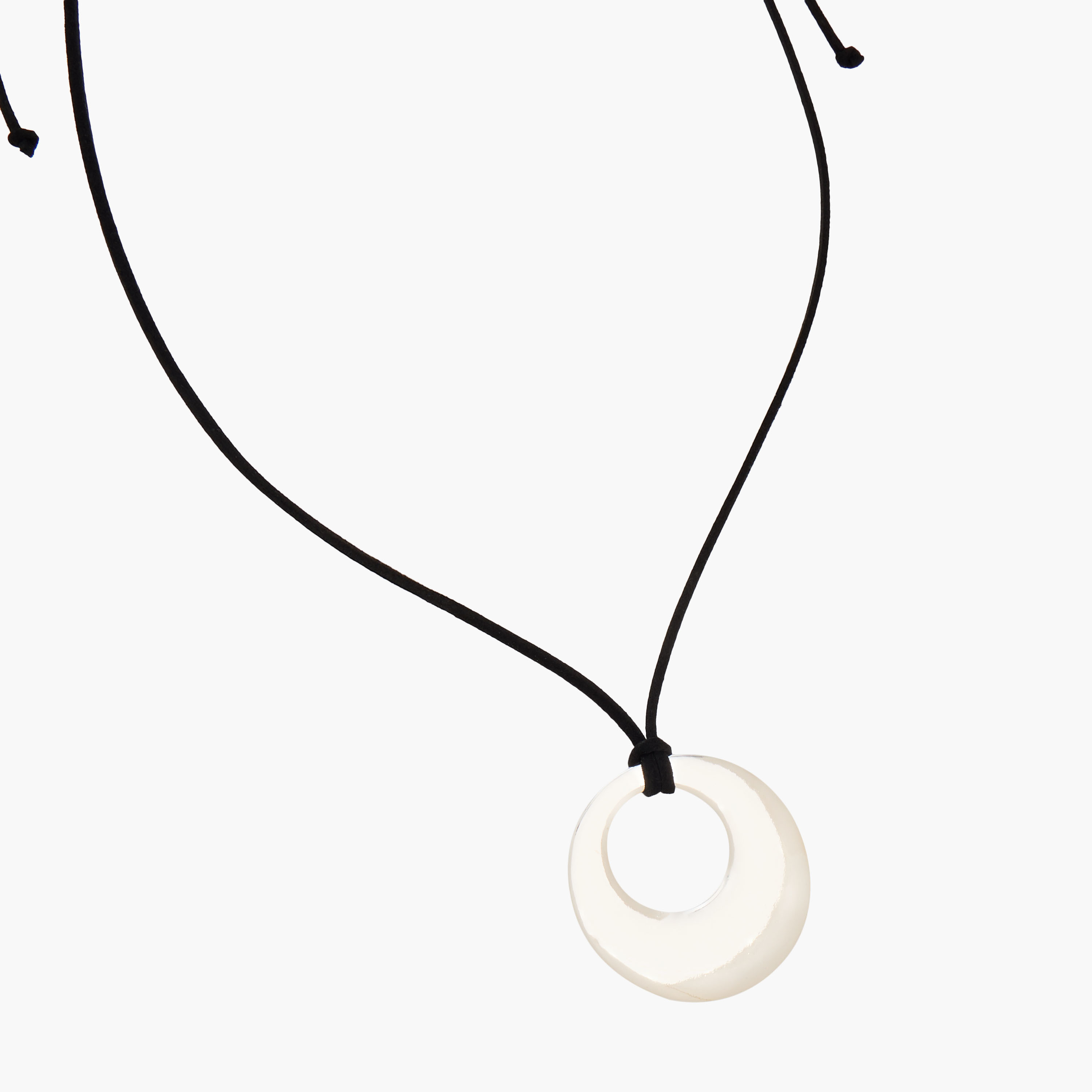 عقد معدن بدلايّة-women-watchesandjewellery-jewellery-necklacesandpendants-image-3
