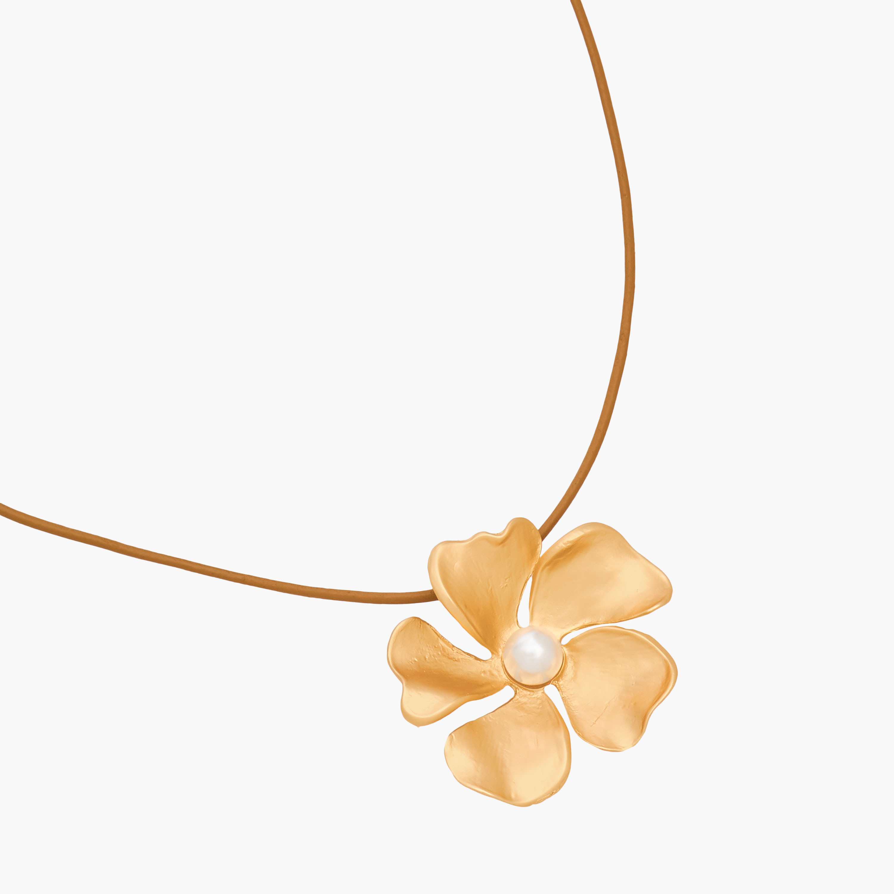 Metal Floral Pendant Necklace-women-watchesandjewellery-jewellery-necklacesandpendants-image-3