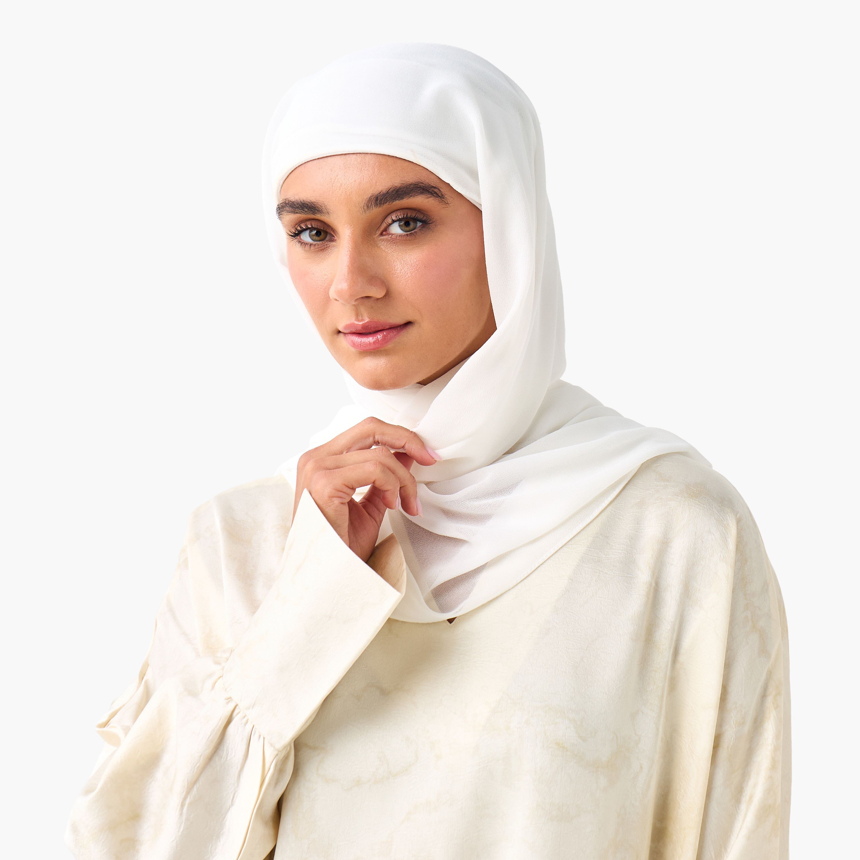 Hijab Textured Black-women-winterwear-scarves-image-1