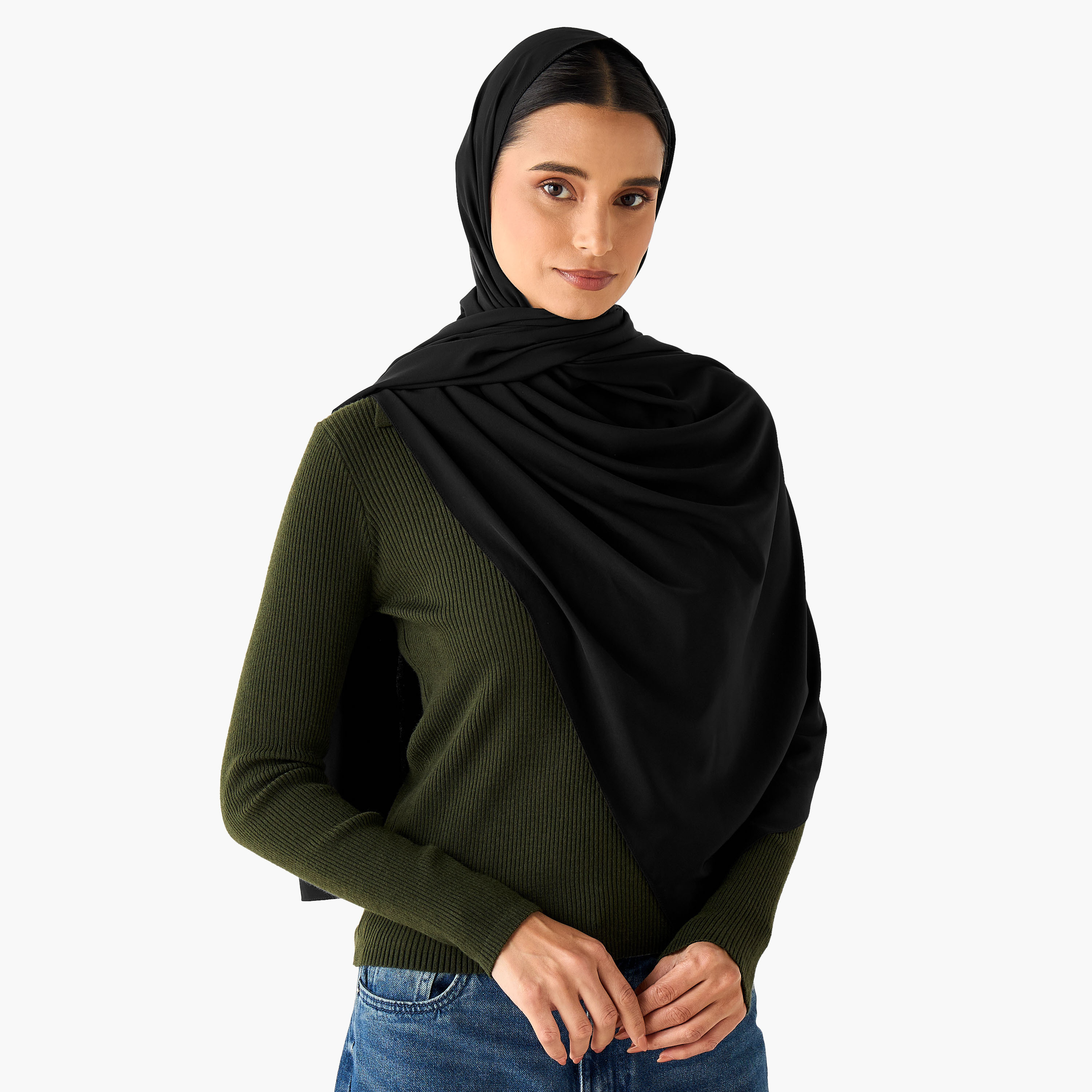 Hijab Scarf Black-women-winterwear-scarves-image-2