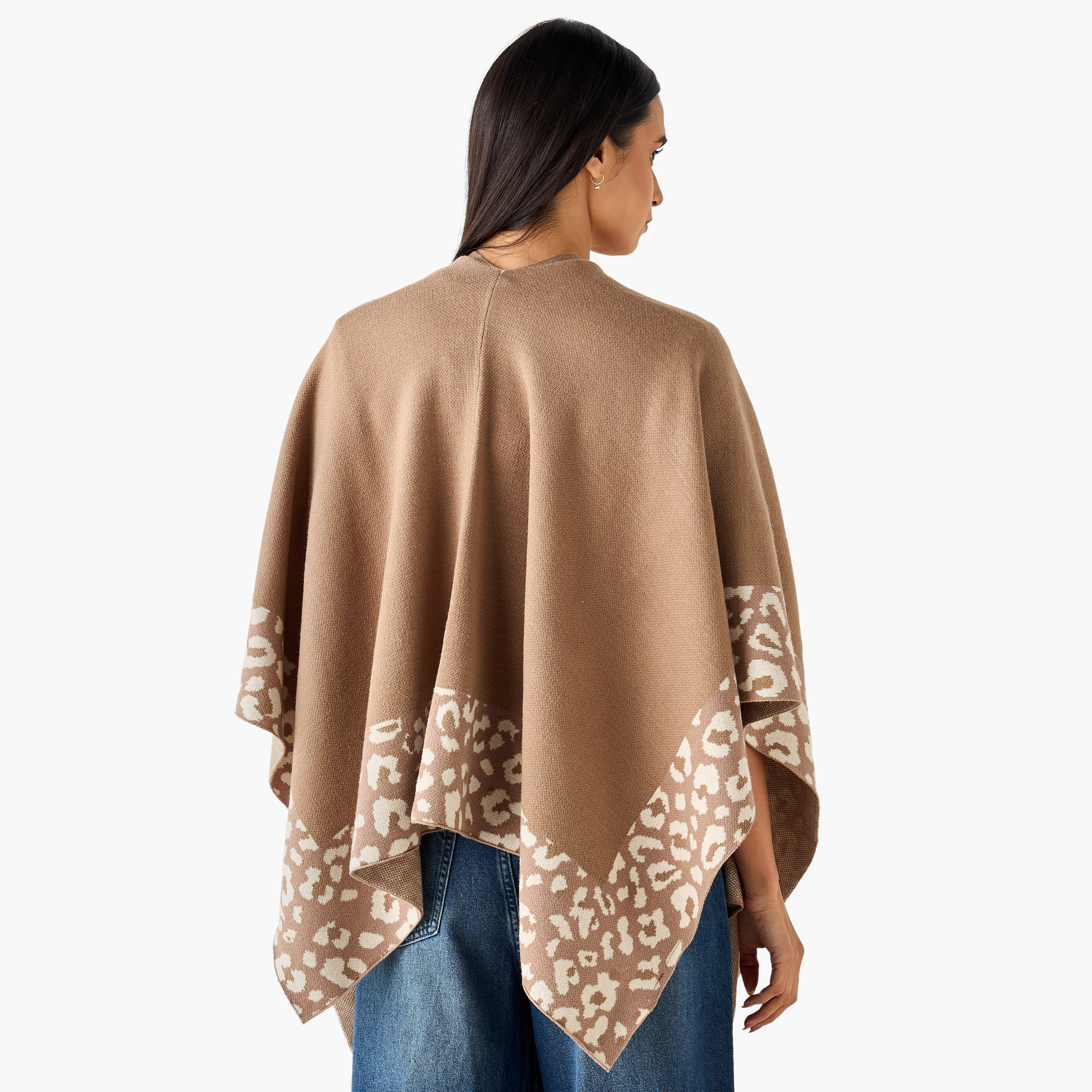Cape Animal Print Beige-women-winterwear-scarves-image-4