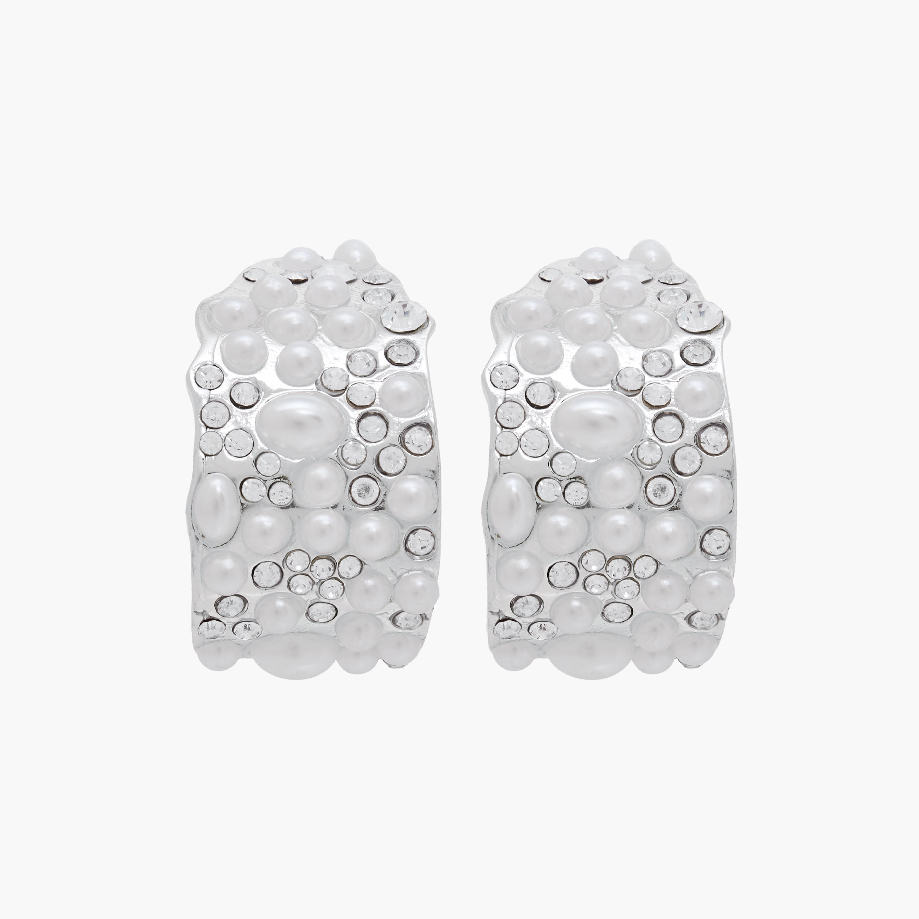 حلق طوق لؤلؤ مزين بلون فضي-women-watchesandjewellery-jewellery-earrings-image-1