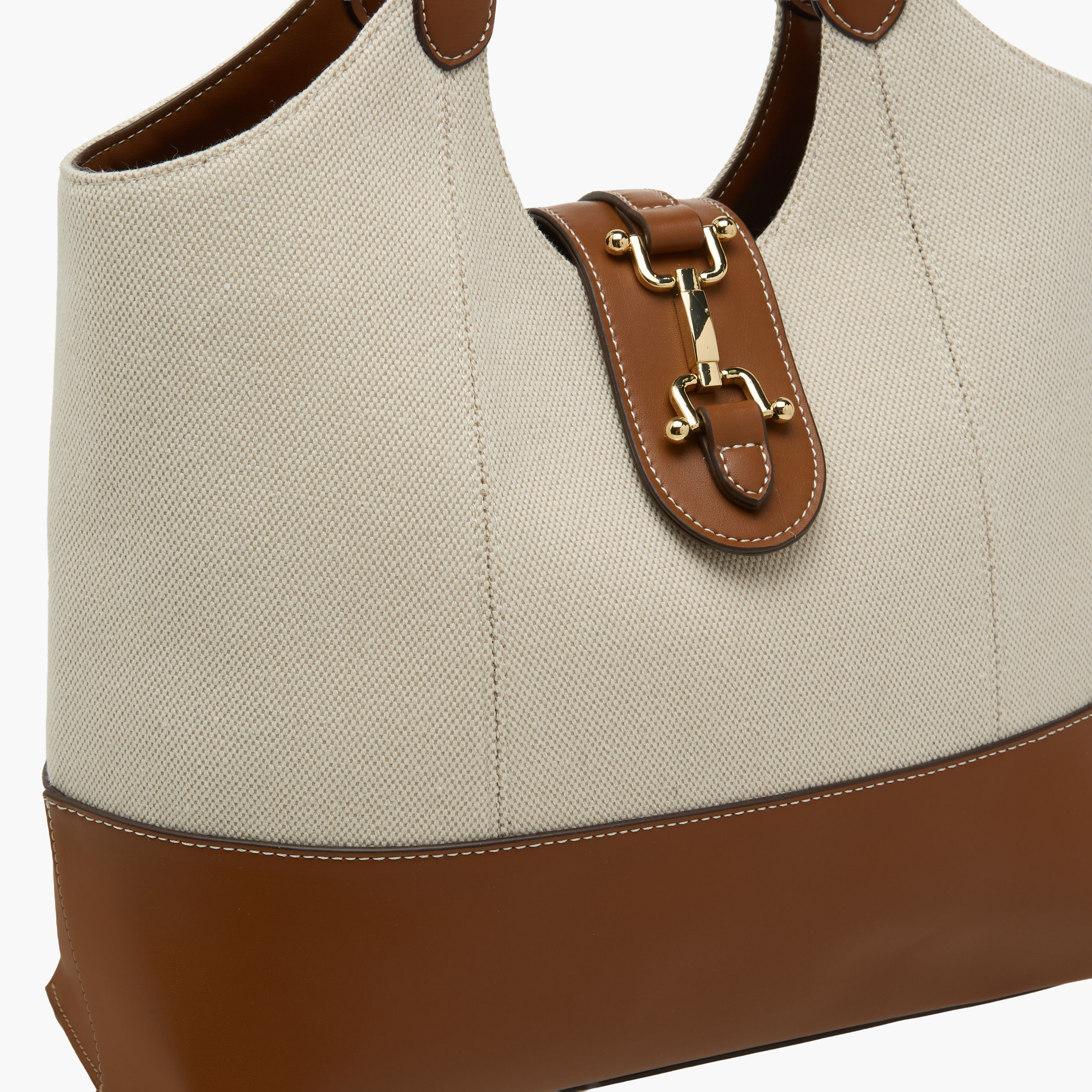 شنطة كتف بارزة الملمس بقصة مستوحاة من لجام الحصان-women-bagsandwallets-handbags-image-5