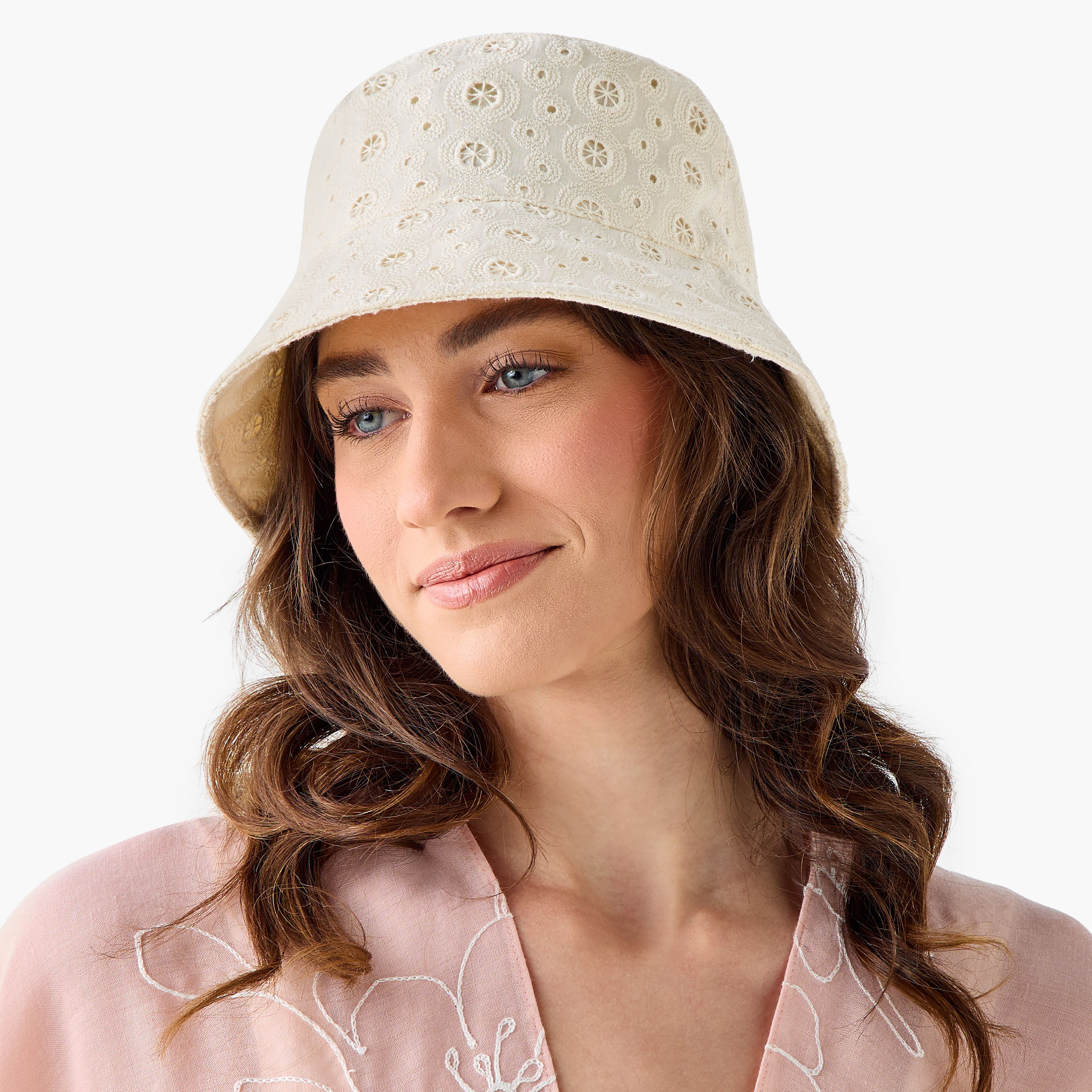 قبعة دلو مطرزة-women-clothingaccessories-capsandhats-image-2