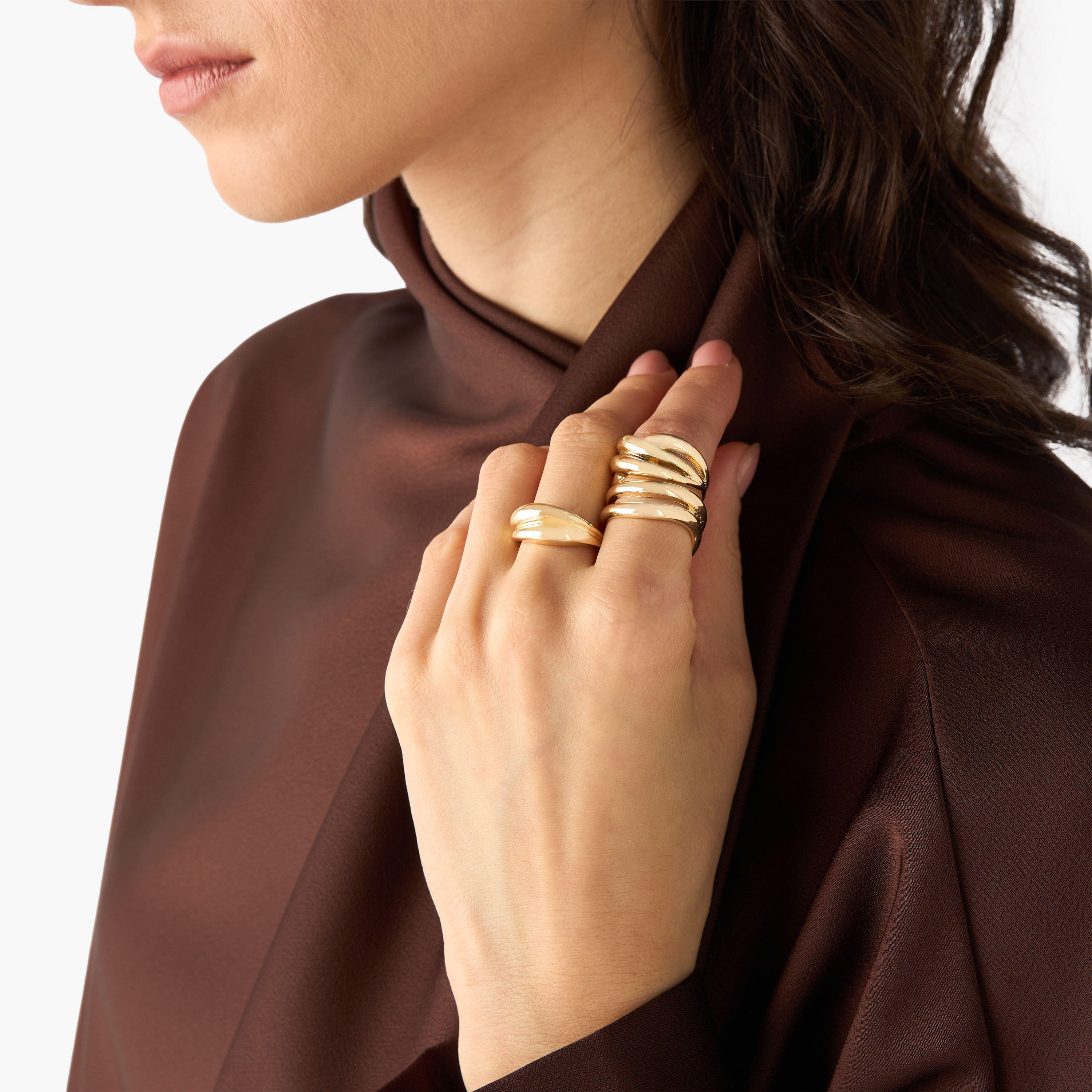 Set of 3 - Stackable Gold Tone Ring with Chunky Design-women-watchesandjewellery-jewellery-rings-image-2