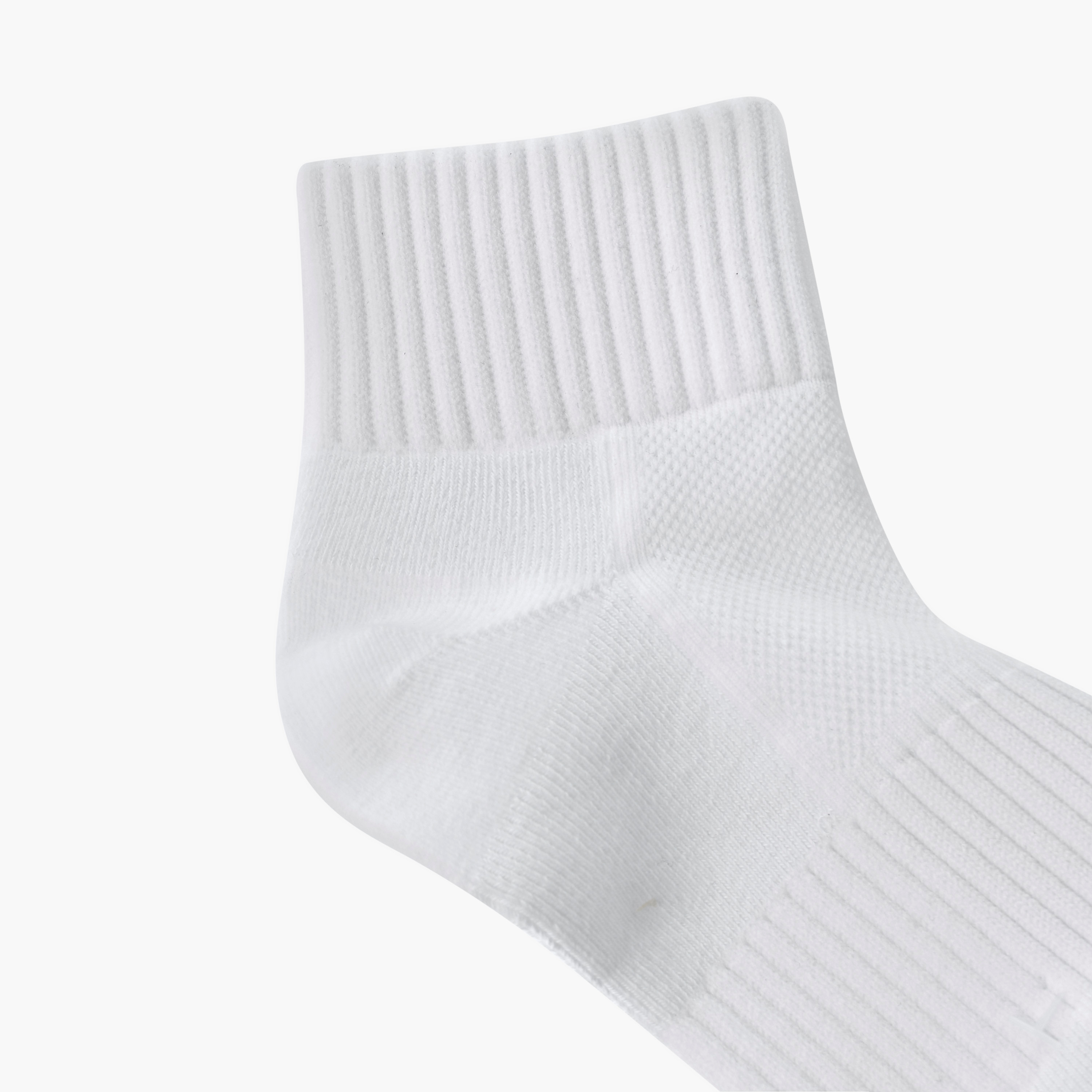جوارب رياضية قطنية بطول الكاحل - طقم 3 قطع-women-socksandstockings-image-5