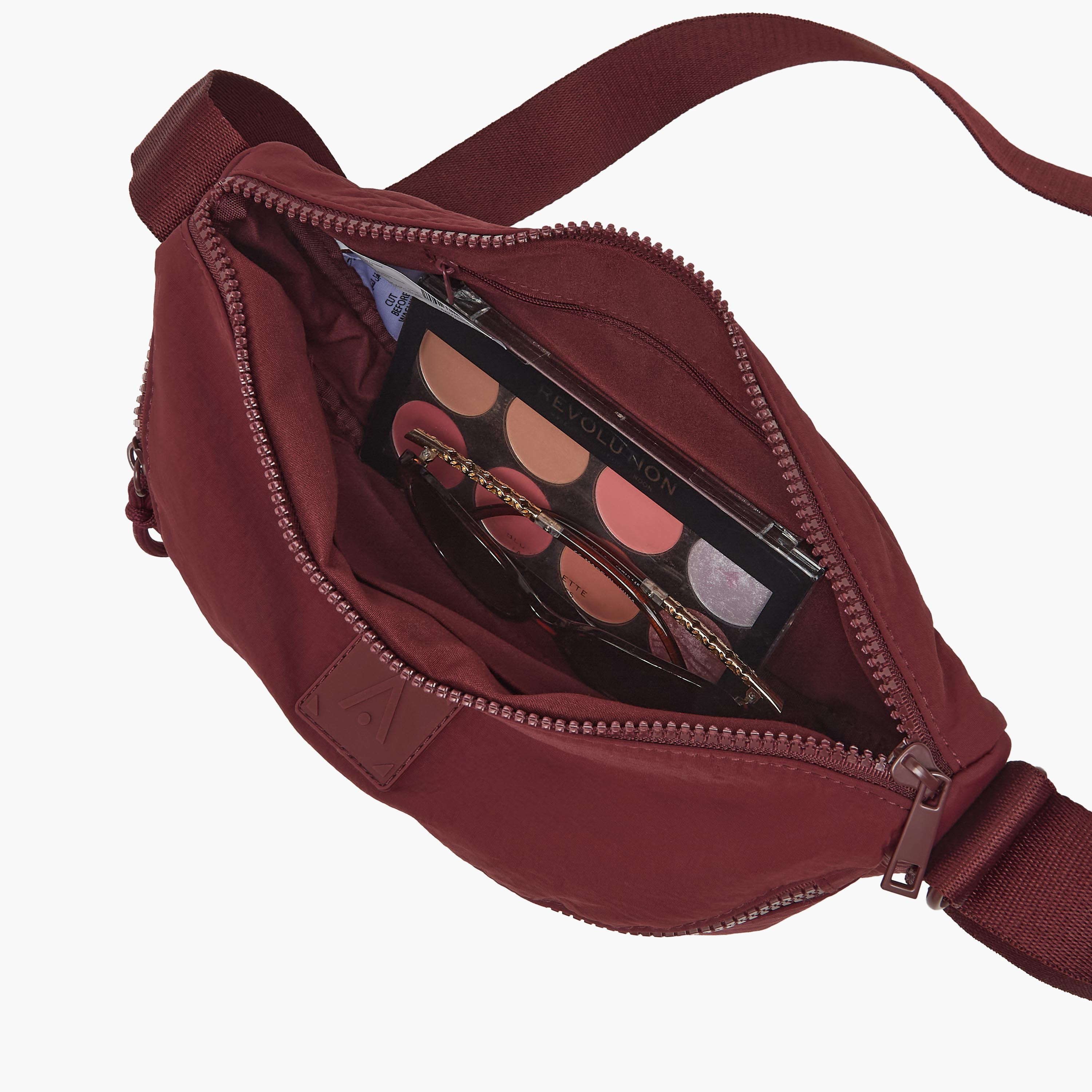 شنطة كروس بودي بارزة الملمس بسحاب إغلاق-women-bagsandwallets-handbags-image-8