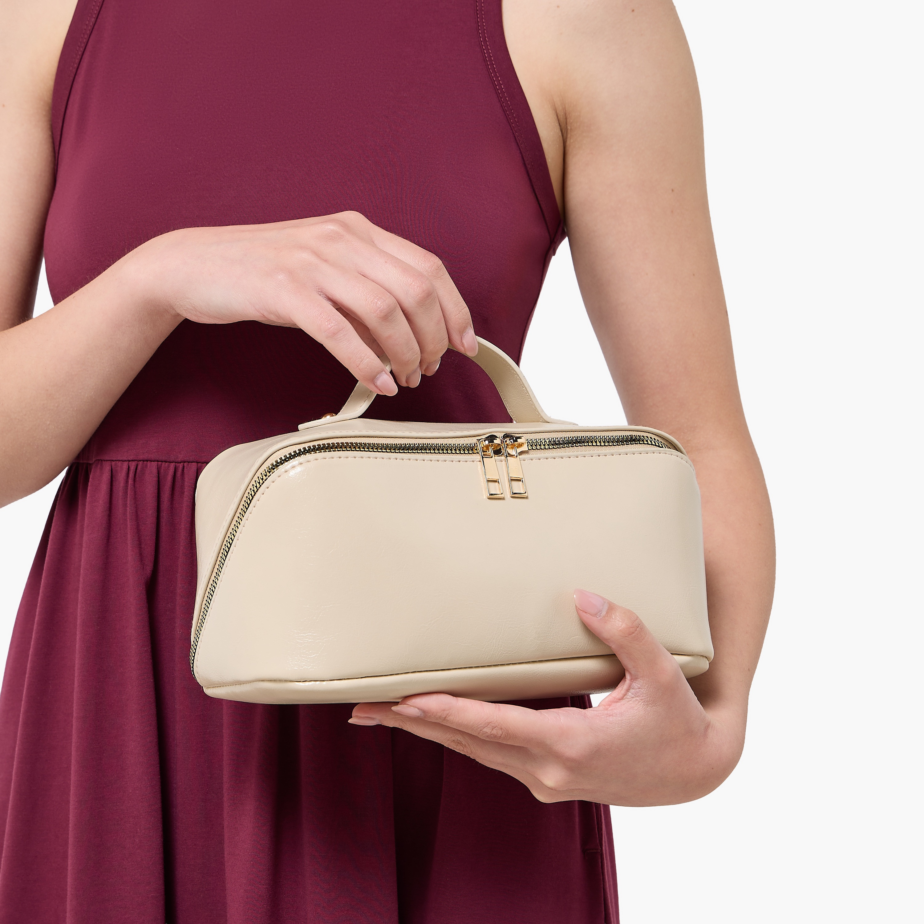 شنطة مكياج بسحاب مائل-women-bagsandwallets-handbags-image-2