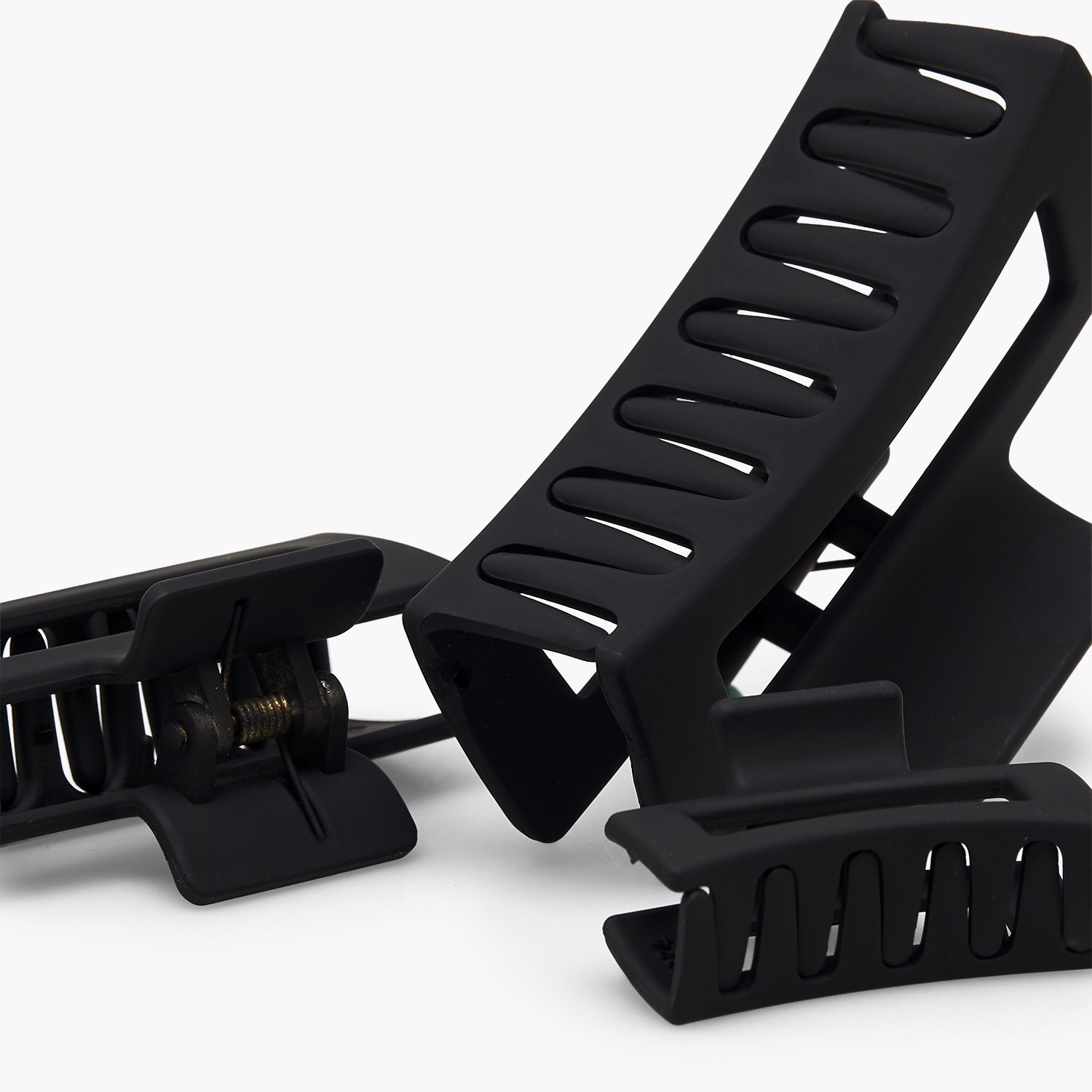 طقم مشابك شعر مستطيلة بتفاصيل مفرغة 3 قطع من جلو-women-hairaccessories-clamps-image-6