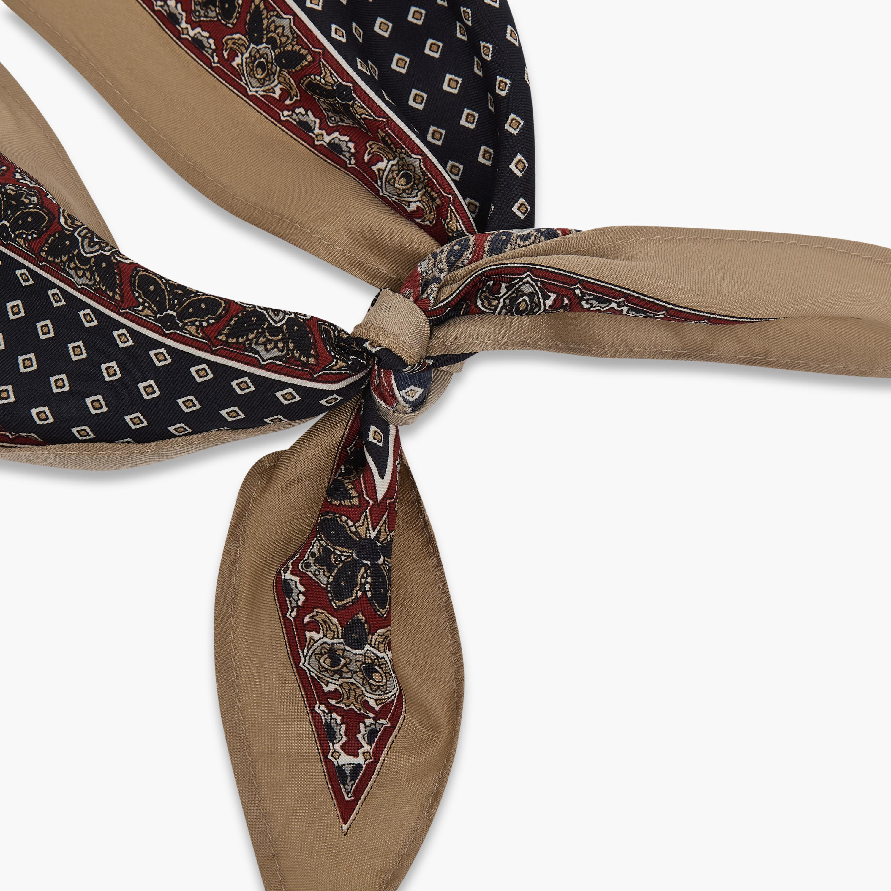 وشاح باندانا بطبعات زهرية-women-hairaccessories-bands-image-2