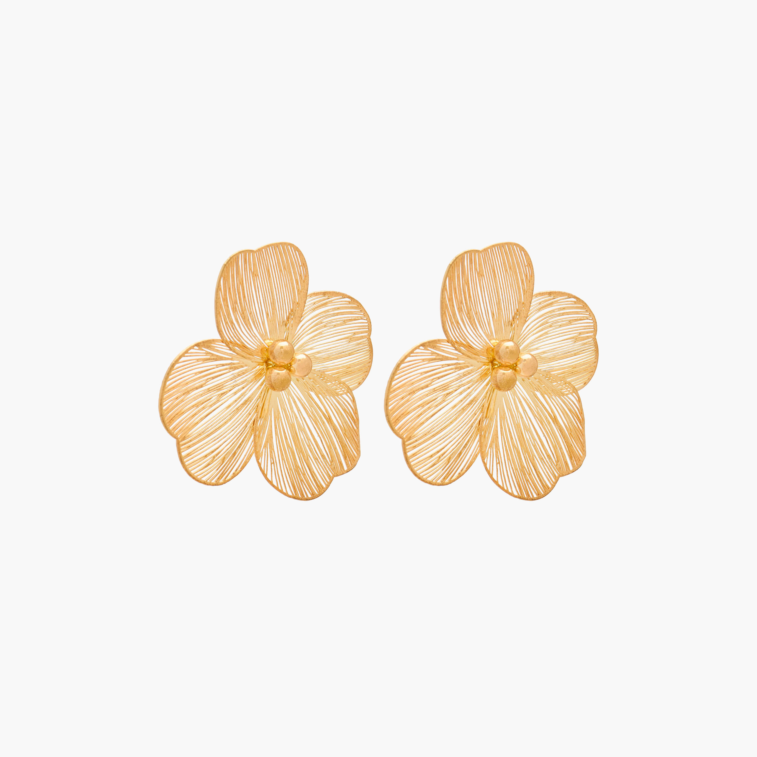حلق بتصميم زهري ذهبي اللون وبمكبس إغلاق خلفي من جلو-women-watchesandjewellery-jewellery-earrings-image-2