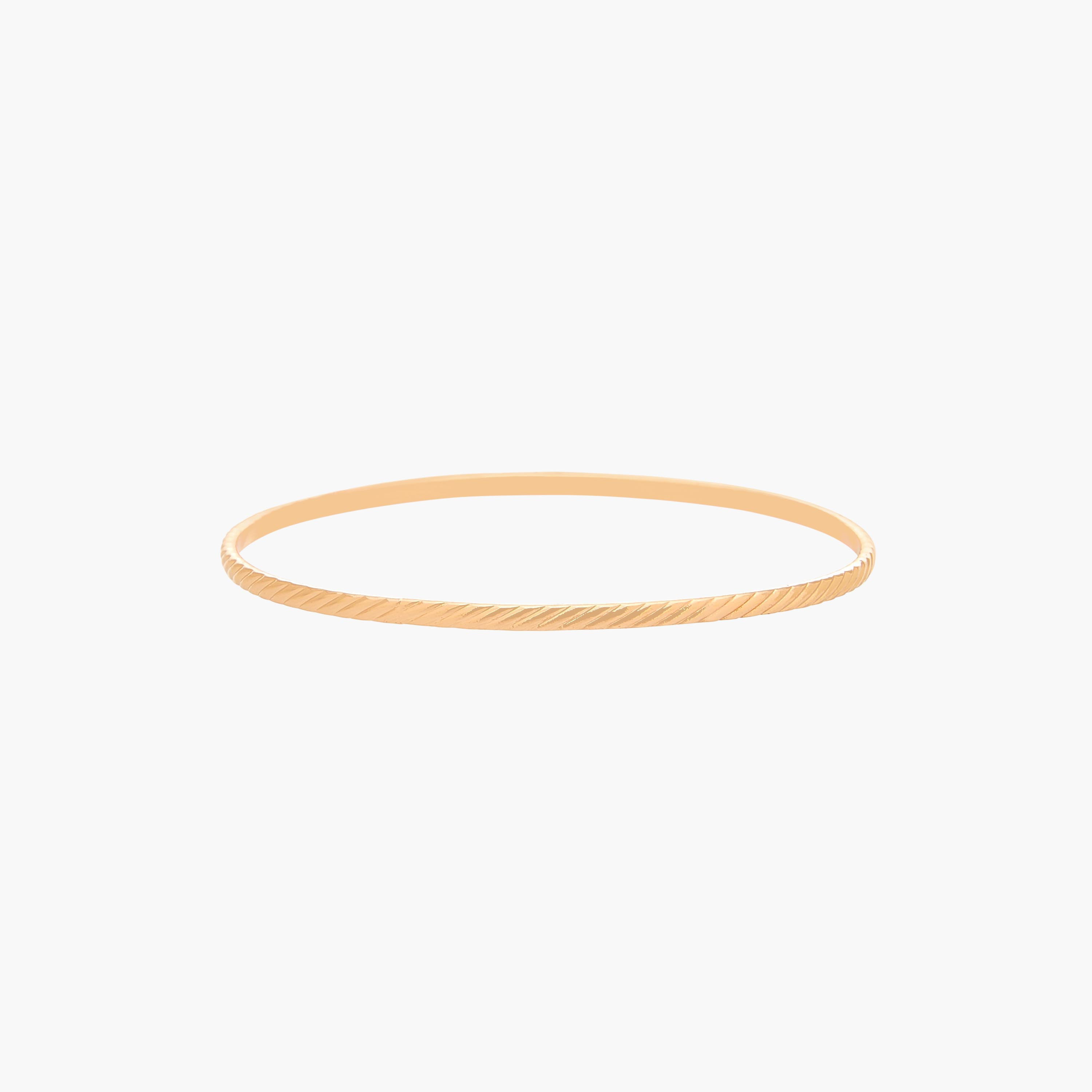 أساور متنوعة بلون ذهبي من جلو - عبوة 6 قطع-women-watchesandjewellery-jewellery-banglesandbracelets-image-3