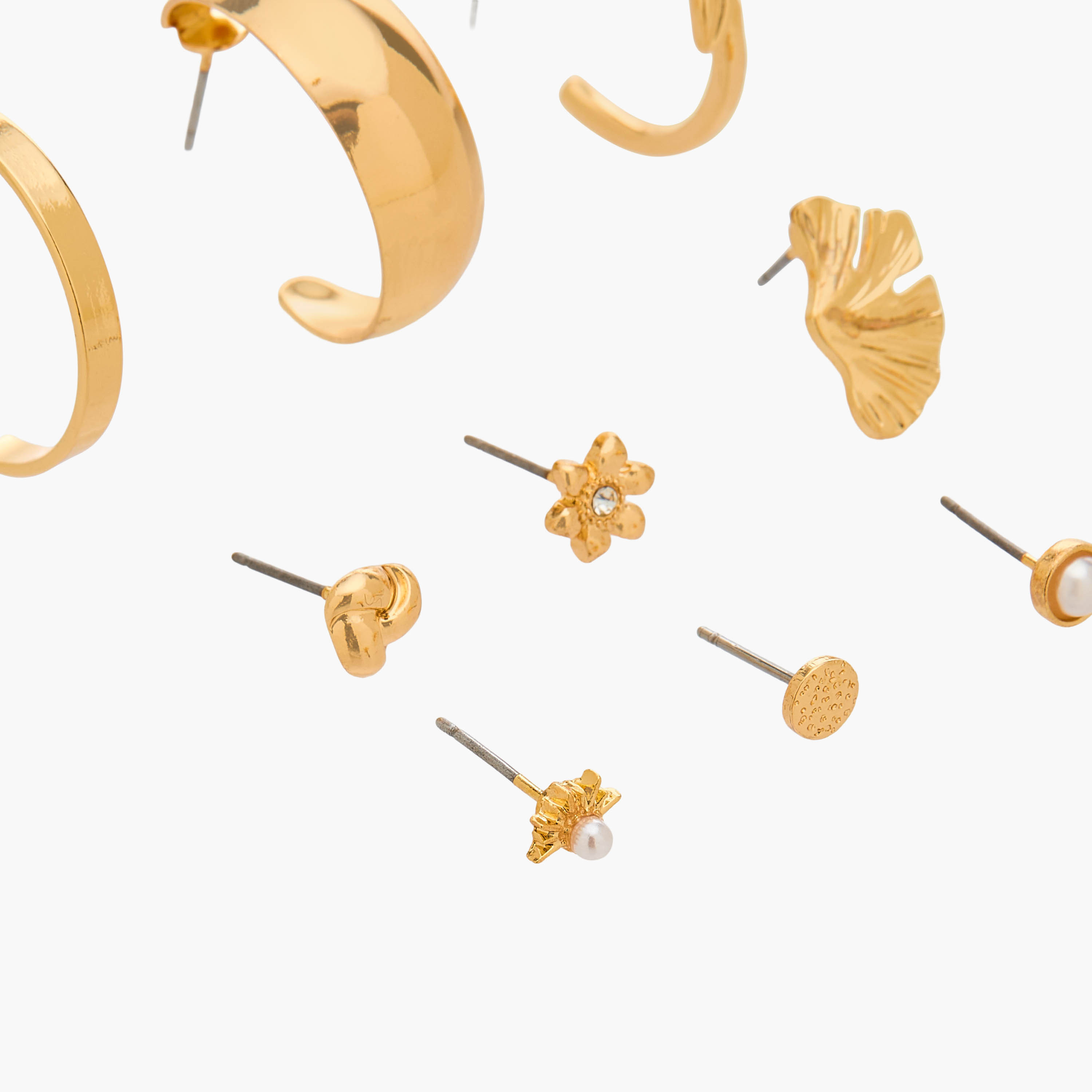 حلقان متنوعة بلون ذهبي ومشبك إغلاق خلفي من جلو - عبوة 9 أزواج-women-watchesandjewellery-jewellery-earrings-image-3
