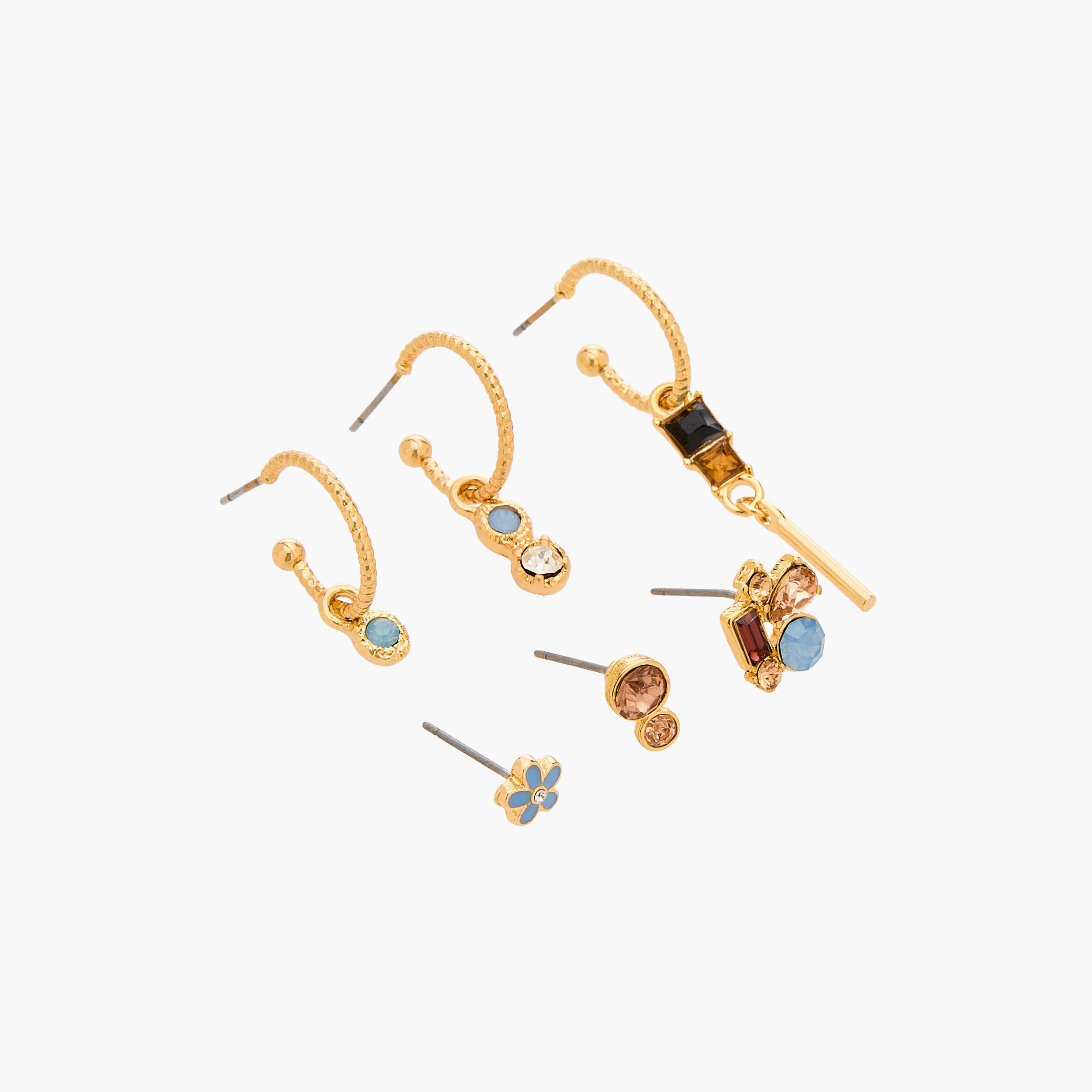 حلقان مزينة بالأحجار بلون ذهبي ومكبس إغلاق خلفي من جلوو - طقم من 6-women-watchesandjewellery-jewellery-earrings-image-2