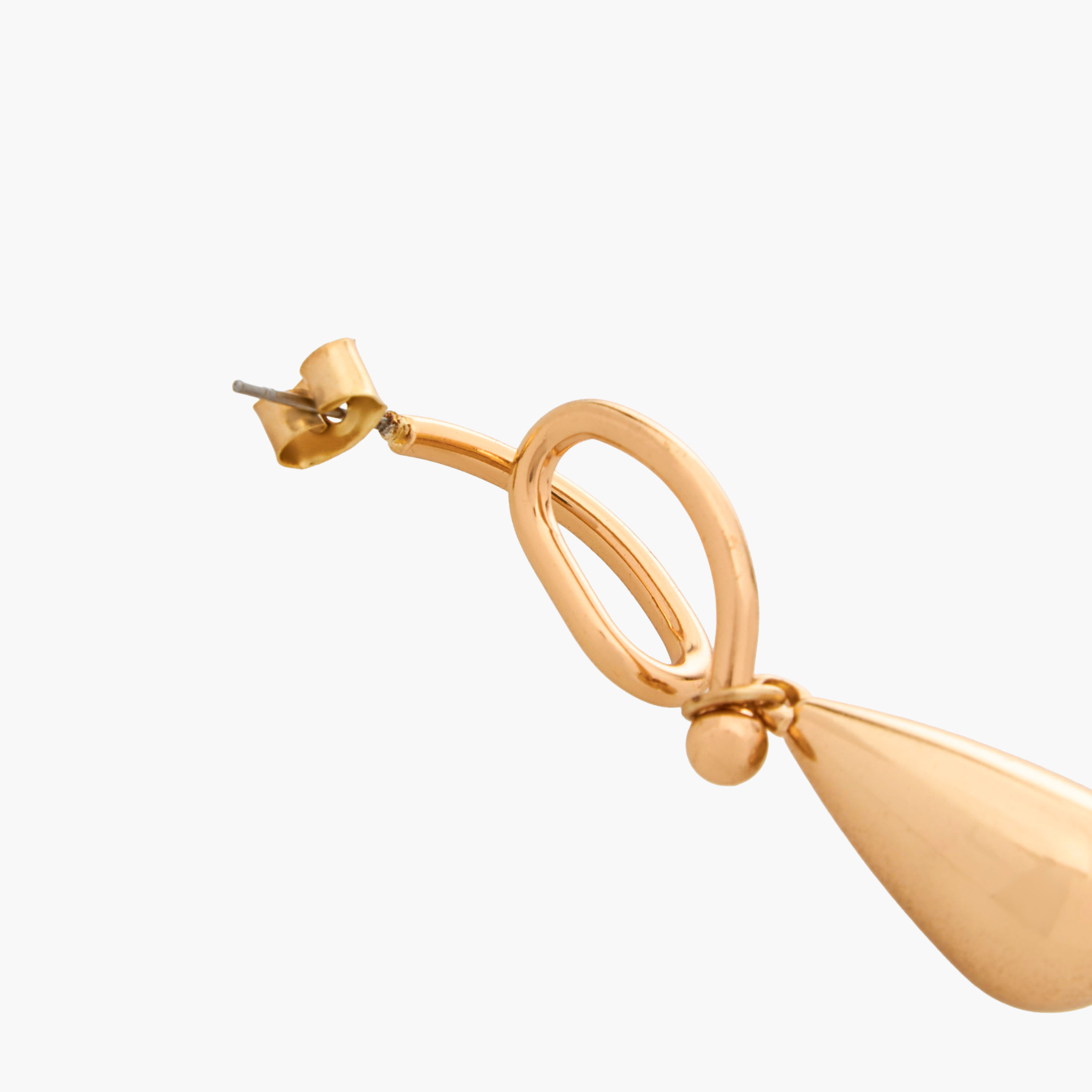 حلقان دمعة باللون الذهبي بمكبس إغلاق خلفي-women-watchesandjewellery-jewellery-earrings-image-9