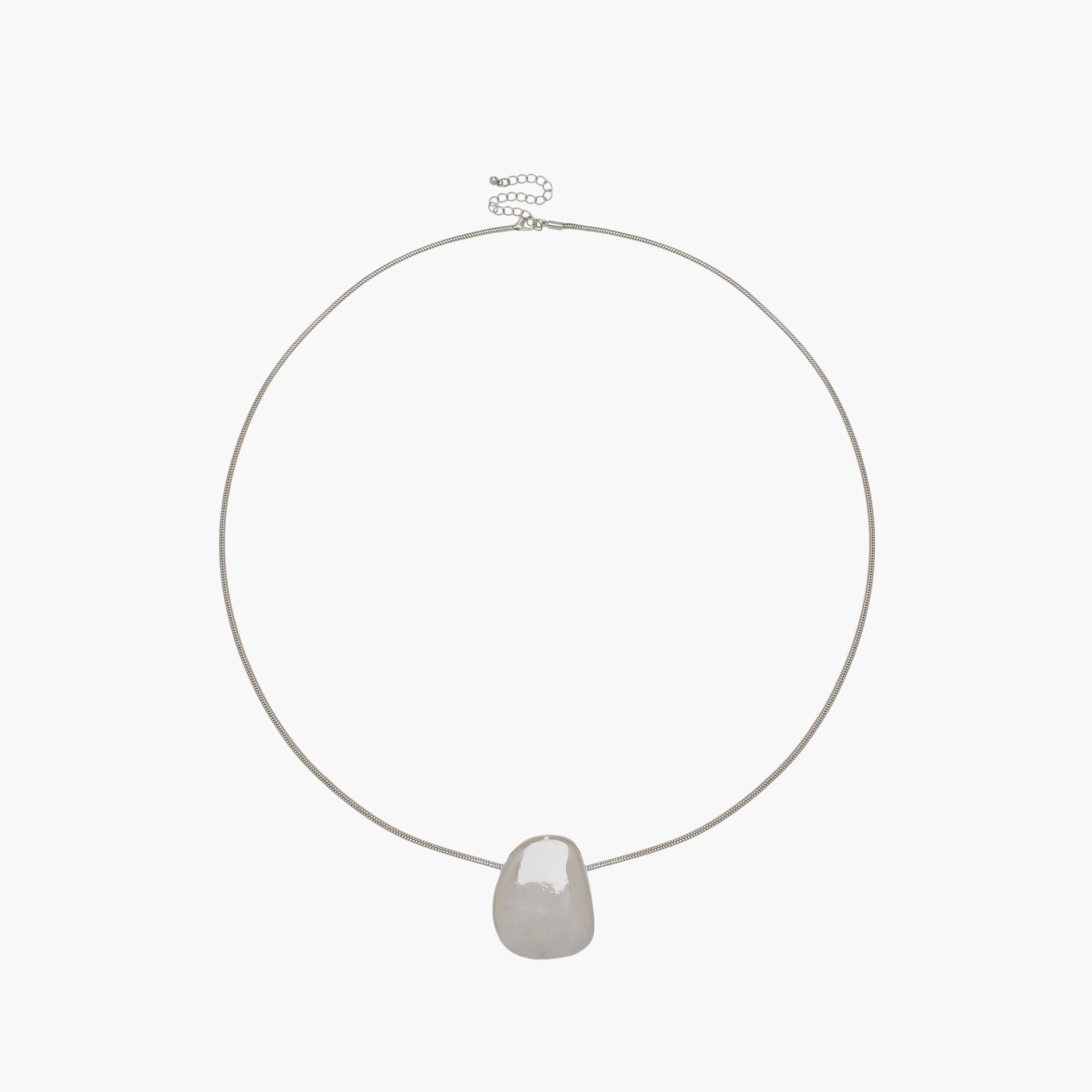 قلادة بدلاية لون فضي عصرية بمشبك إغلاق-women-watchesandjewellery-jewellery-necklacesandpendants-image-1