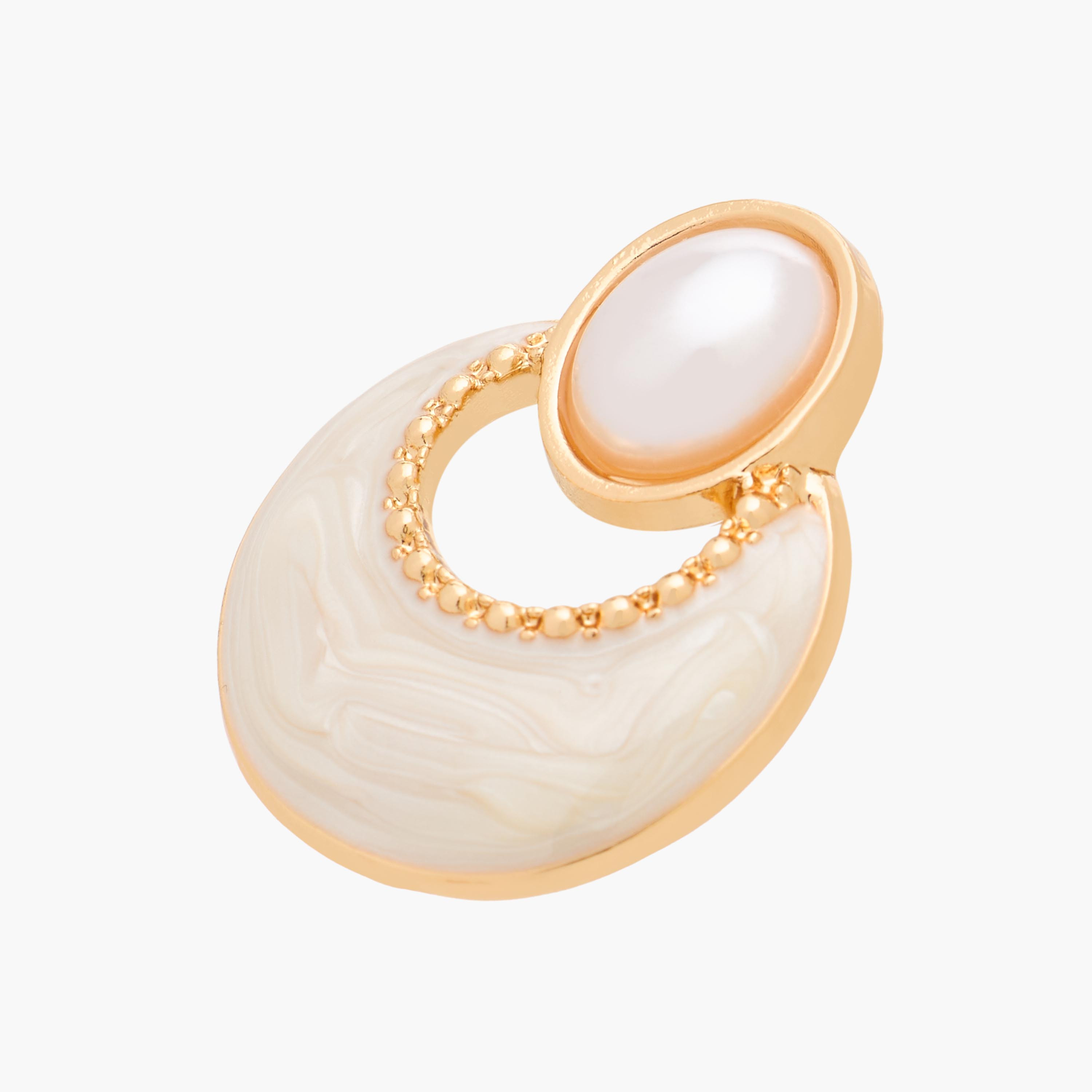 حلق مزين بلون ذهبي ومكبس إغلاق خلفي من جلو-women-watchesandjewellery-jewellery-earrings-image-3