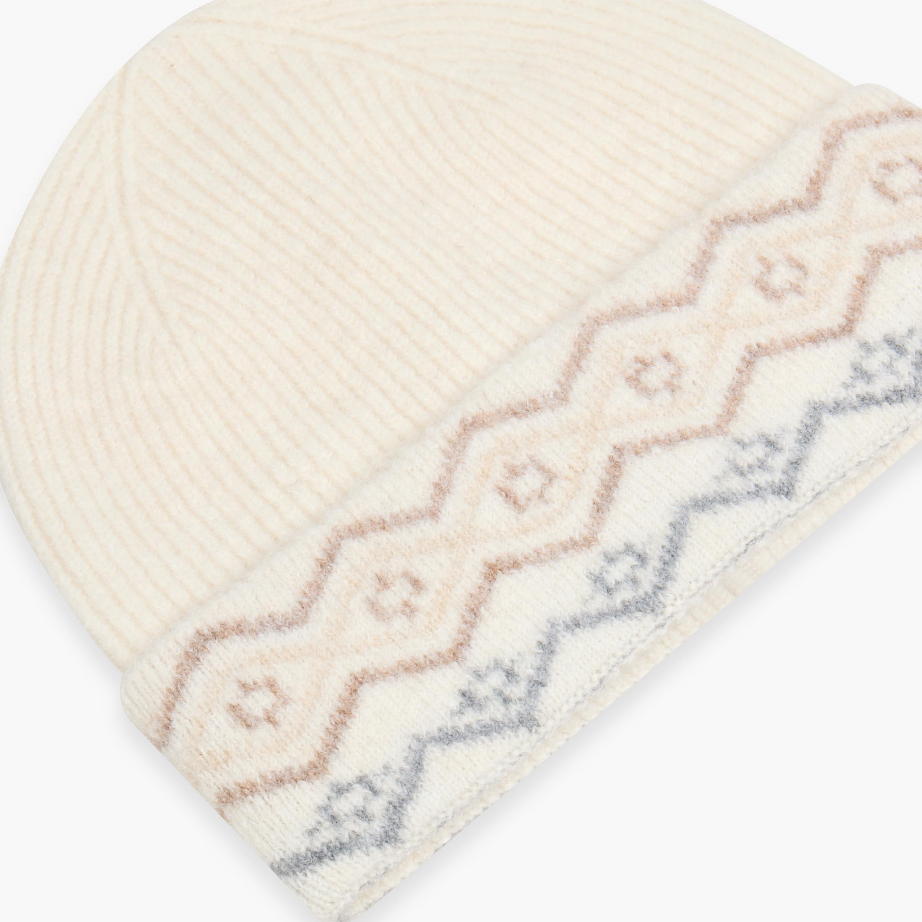 قبعة بيني بارزة الملمس فير آيل-women-winterwear-capsandhats-image-3