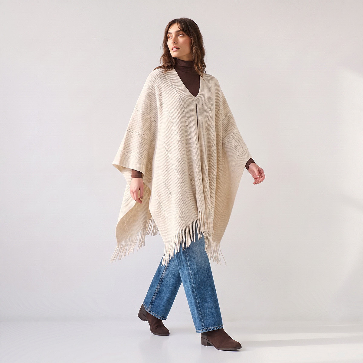 كاب بتصميم غير متماثل بتفاصيل شراشيب-women-winterwear-cardigansandjumpers-cardigans-image-2