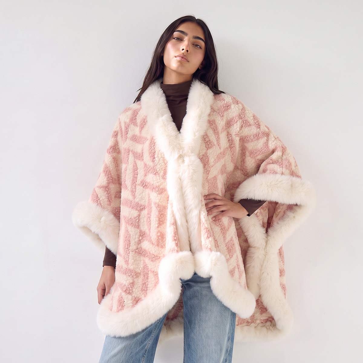كيب بطبعات وقصة فرو صناعي-women-winterwear-cardigansandjumpers-cardigans-image-2