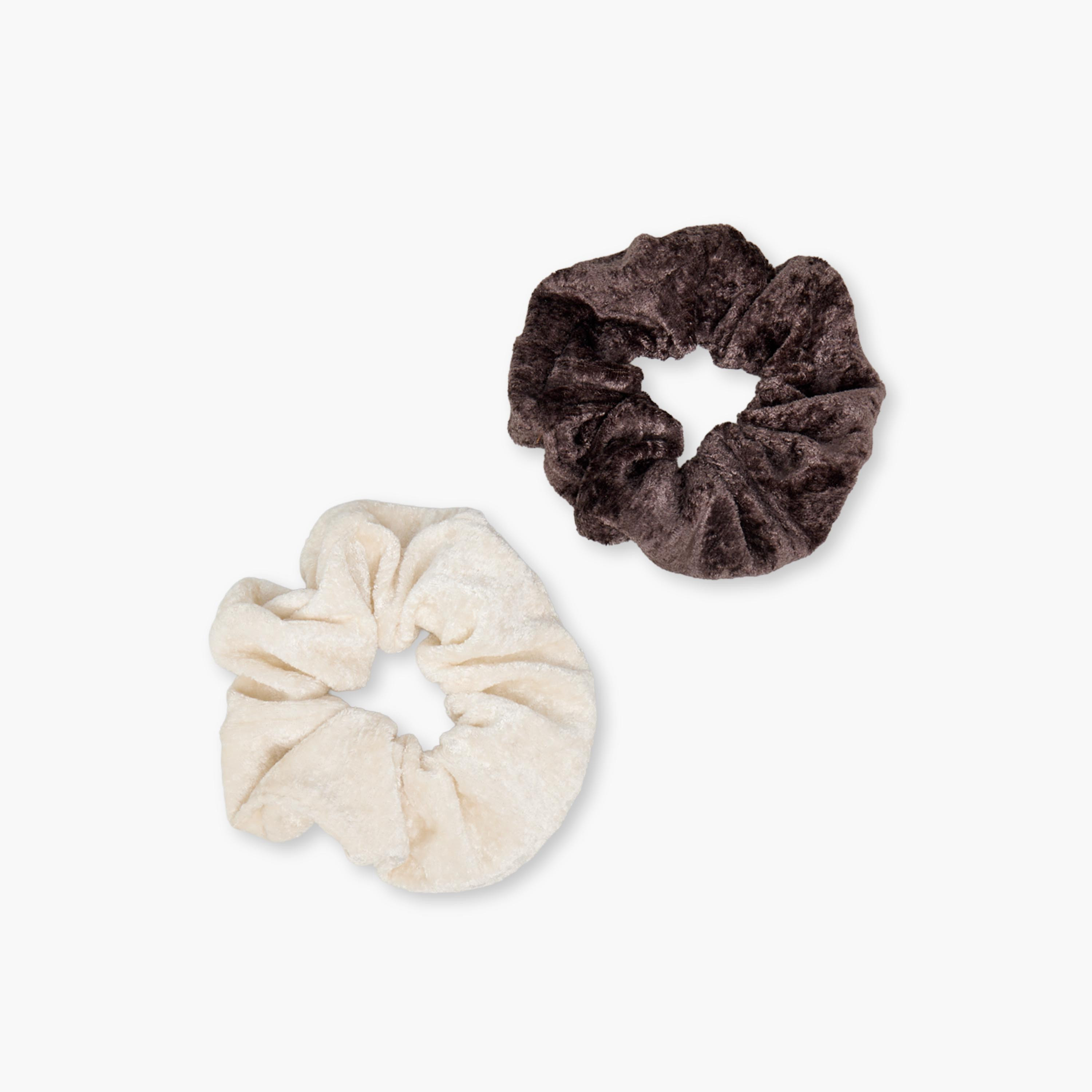 Pack of 2 Velvet Hair Scrunchie-women-hairaccessories-scrunchies-image-4