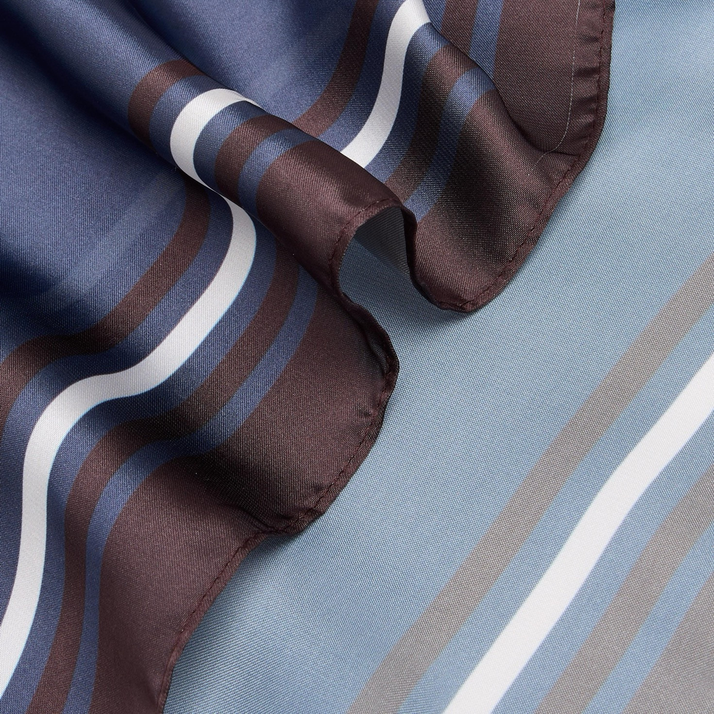 باندانا مربعة متعددة الألوان-women-clothingaccessories-scarves-image-4