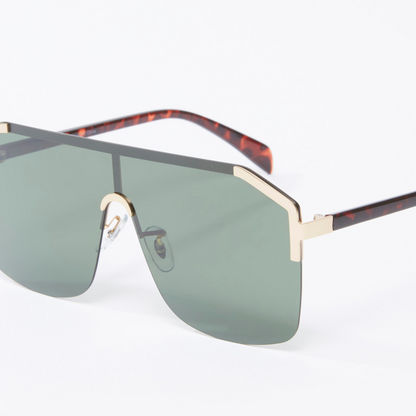Plain Wayfarer Sunglasses with Nose Pads and Printed Temples