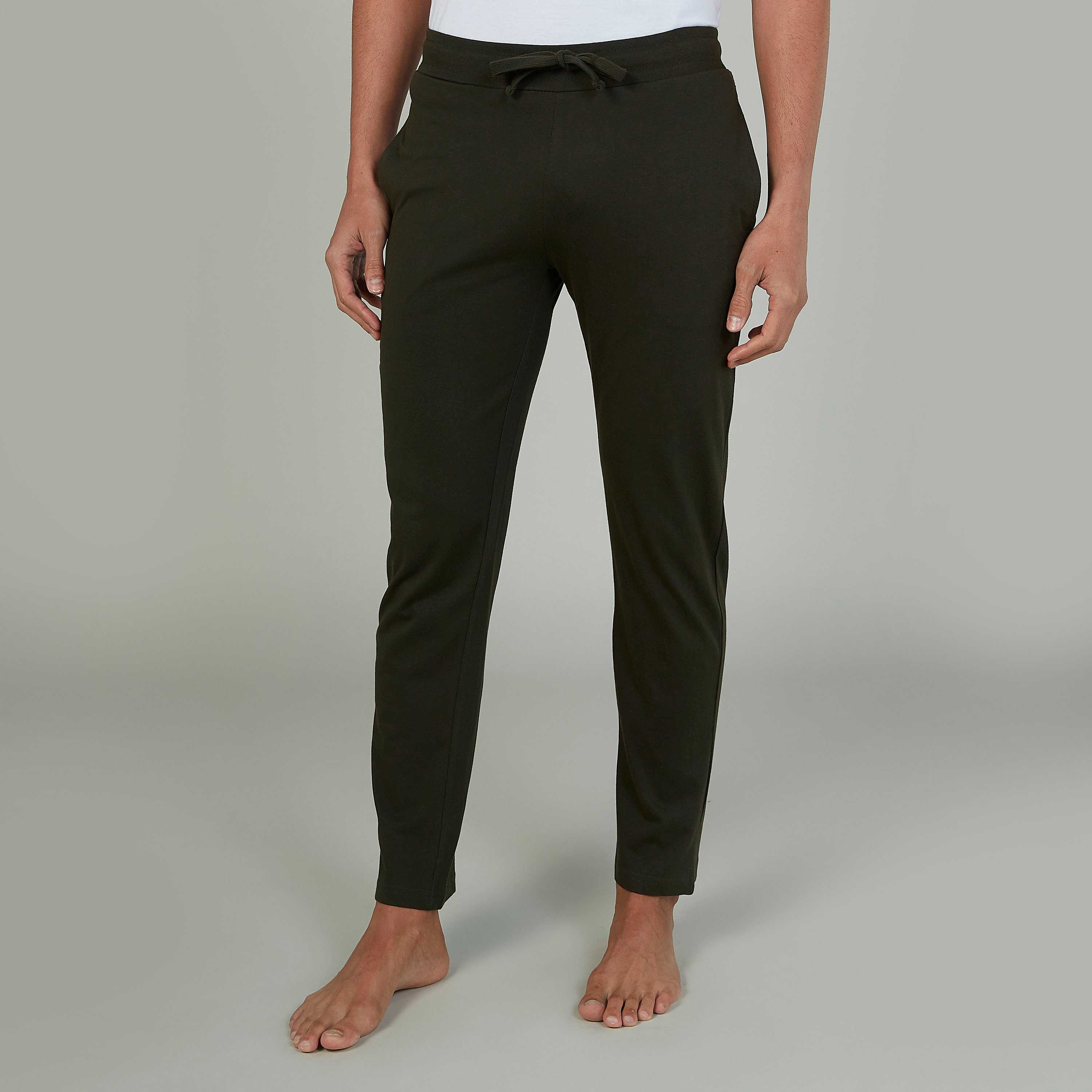 Striped Crew Neck T-shirt and Full Length Plain Pyjama Set-men-clothing-nightwear-sets-image-5