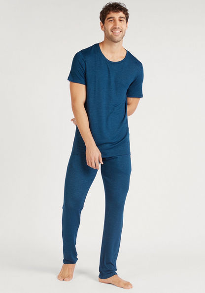Solid Round Neck T-shirt and Full-Length Pyjamas Set