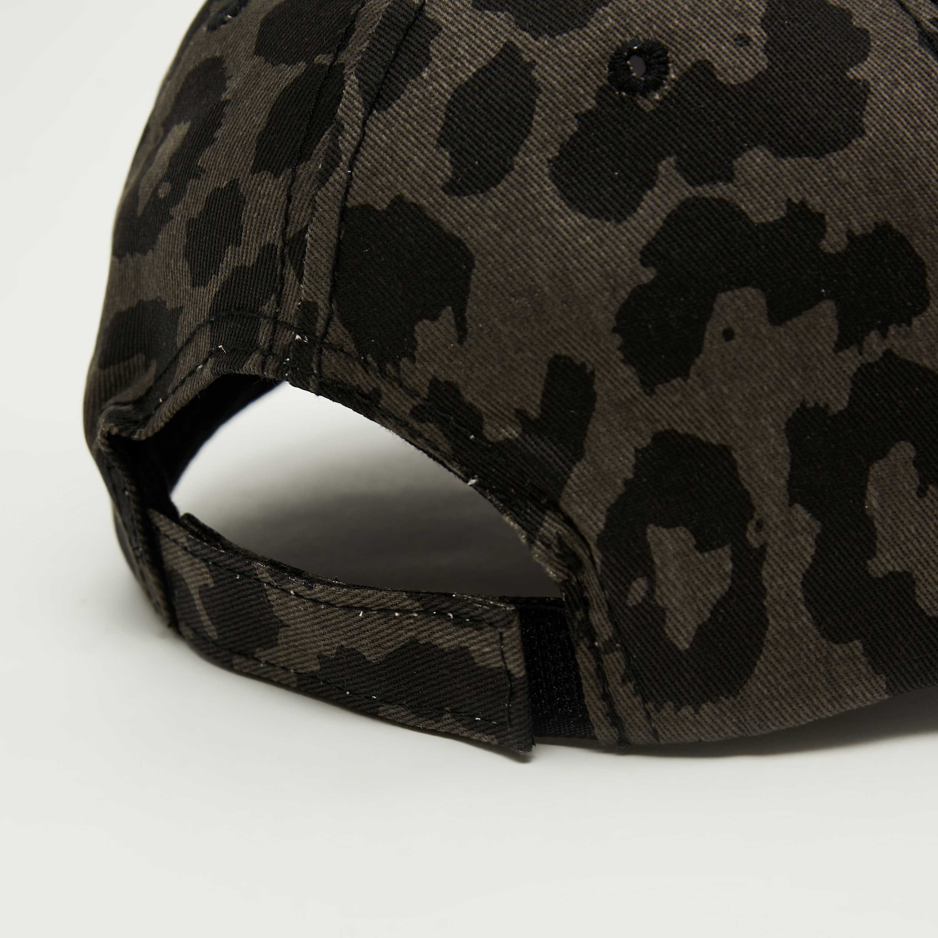 كاب بشريط إغلاق لاصق وطبعات حيوانات-men-caps-image-6