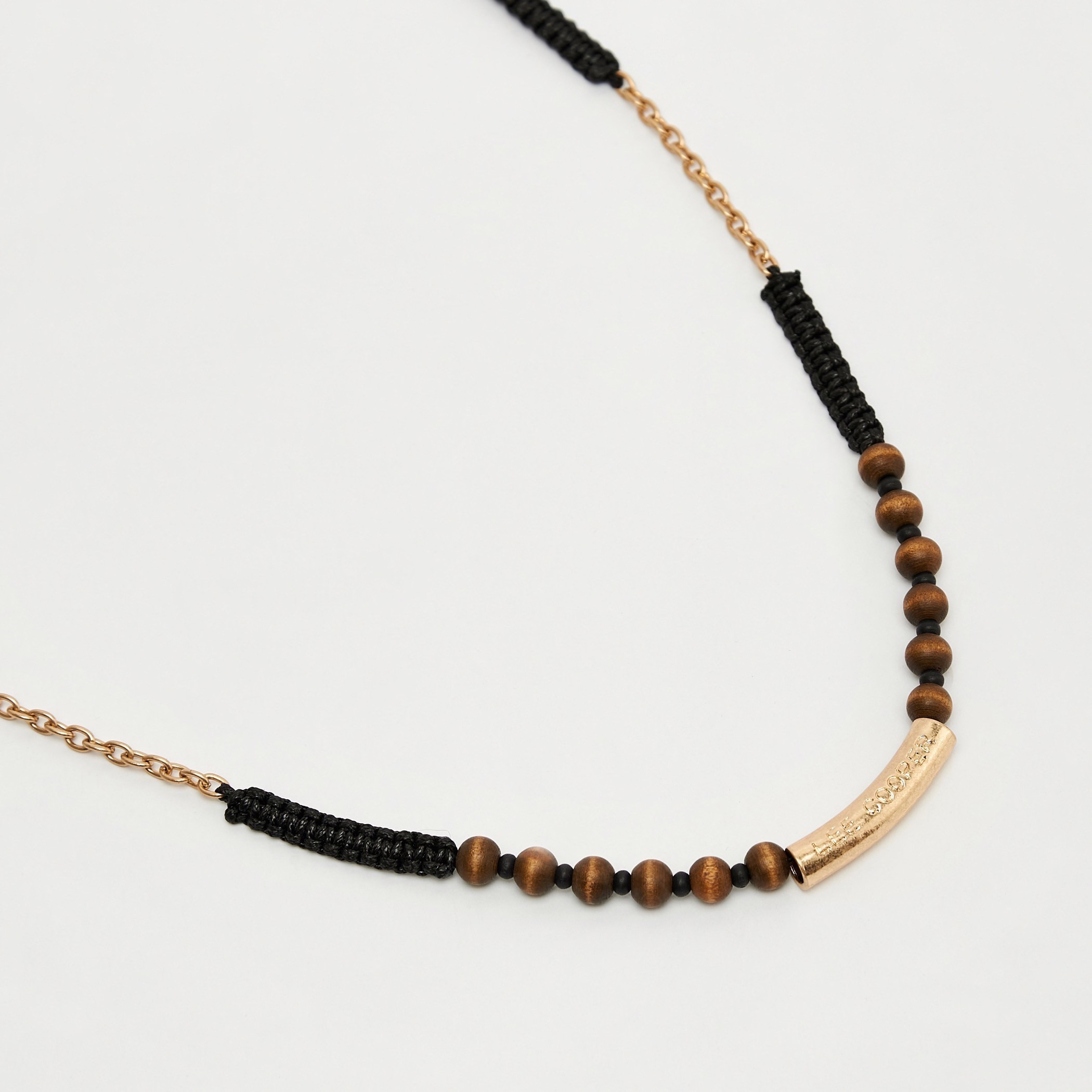 قلادة بدلّاية مزيّنة بالخرز بمشبك إغلاق-men-watchesandjewellery-necklacesandpendants-image-1