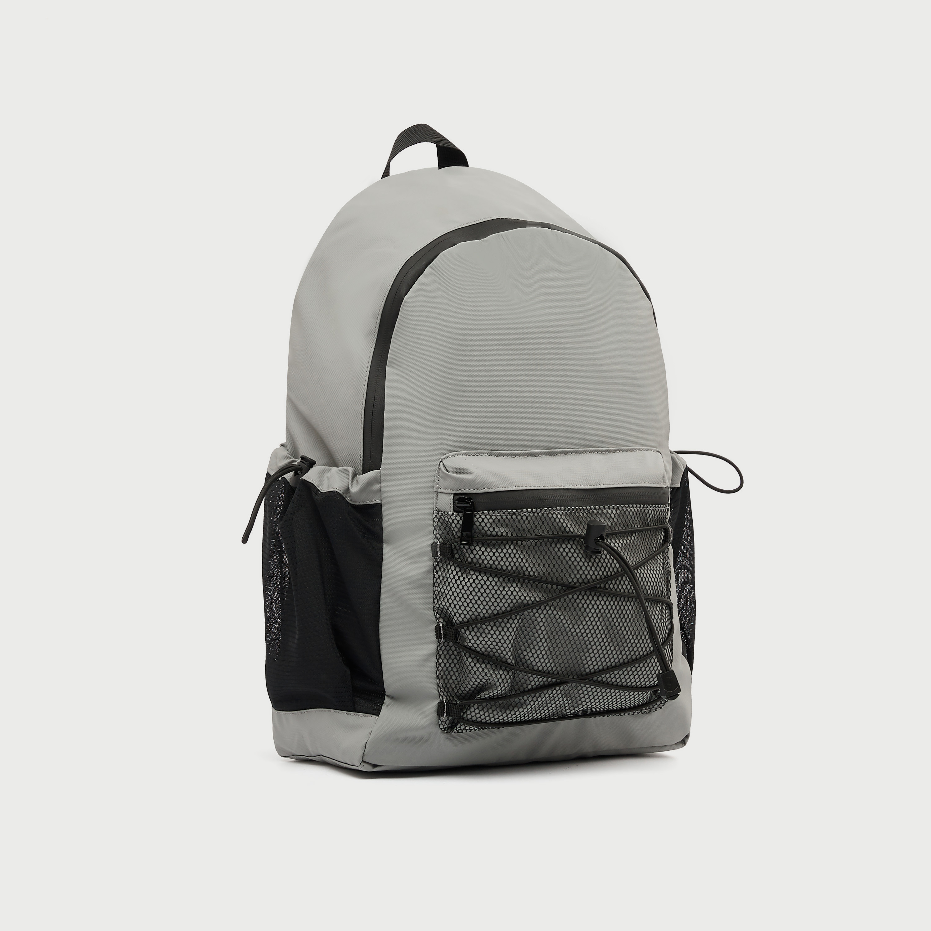 شنطة ظهر سادة بسحّاب إغلاق وتفاصيل شبكيّة-women-bagsandwallets-backpacks-image-3