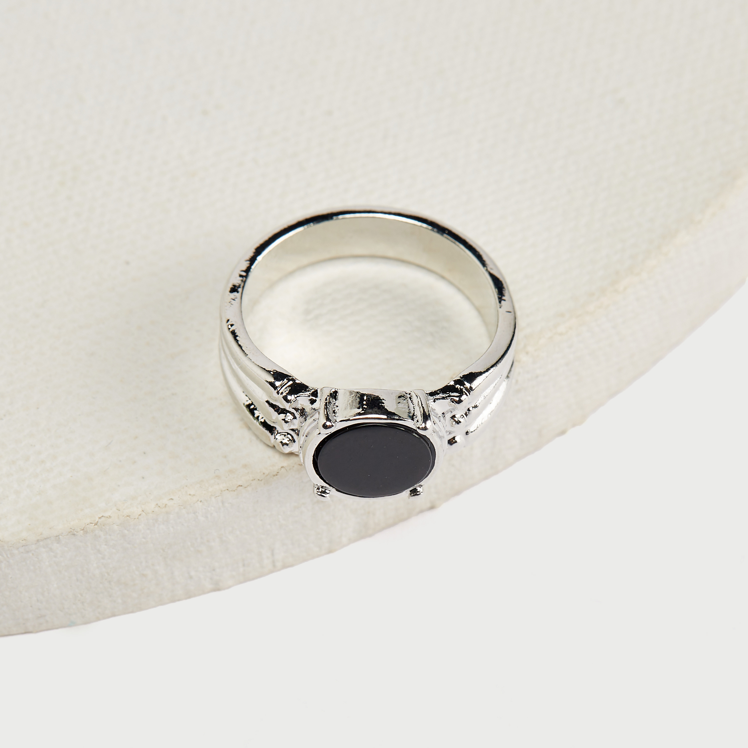خاتم مزيّن-men-watchesandjewellery-rings-image-1