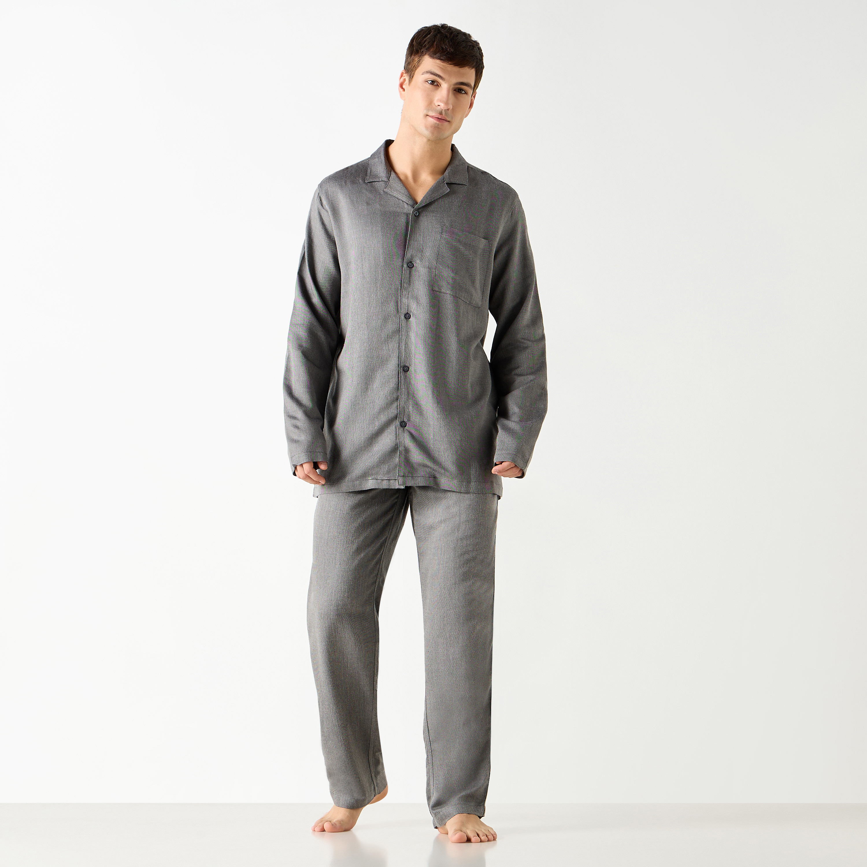 طقم قميص بياقة كامب وبيجاما-men-clothing-nightwear-sets-image-1
