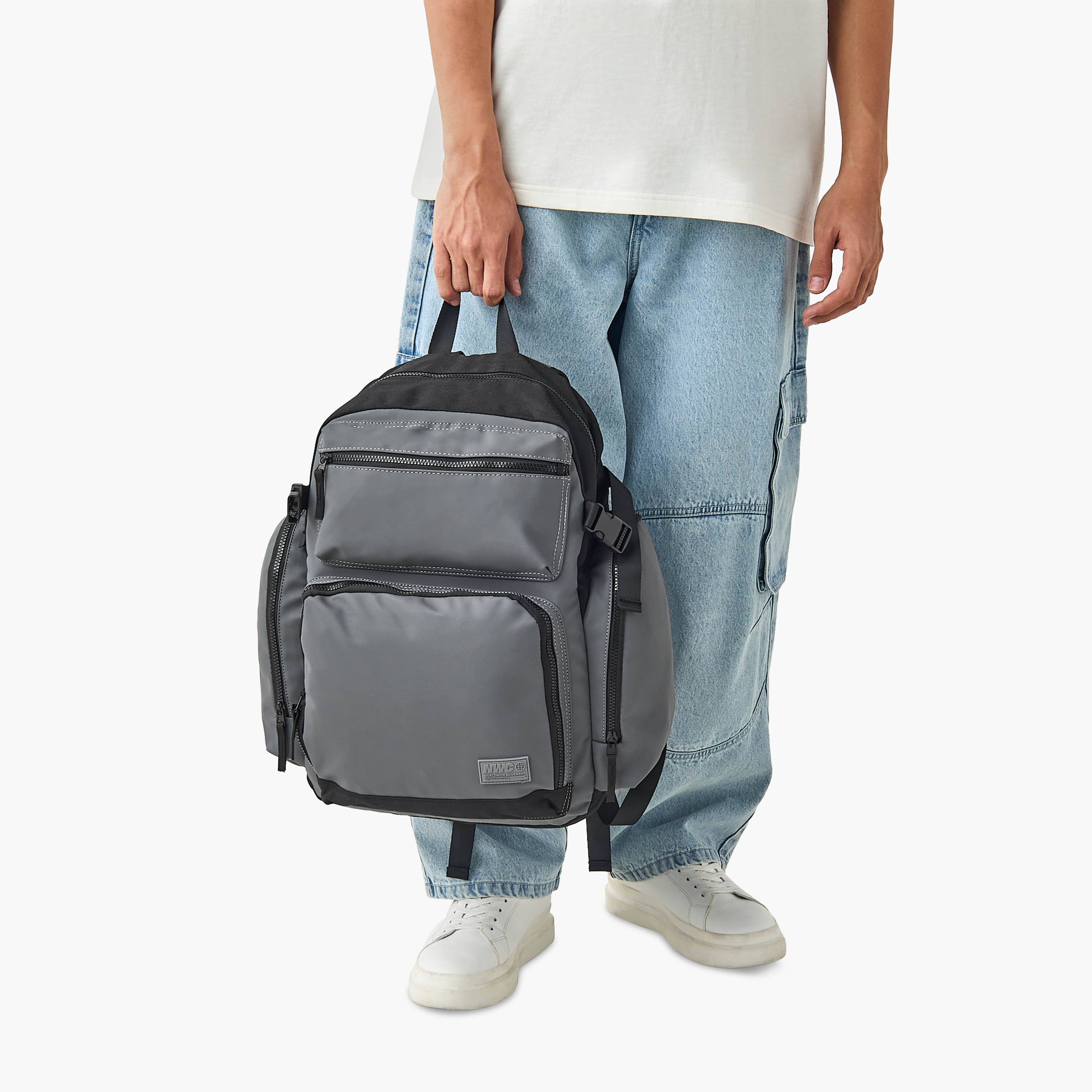 شنطة ظهر بأحزمة قابلة للتعديل وسحّاب إغلاق - 35x16x46 سم-men-bags-image-2