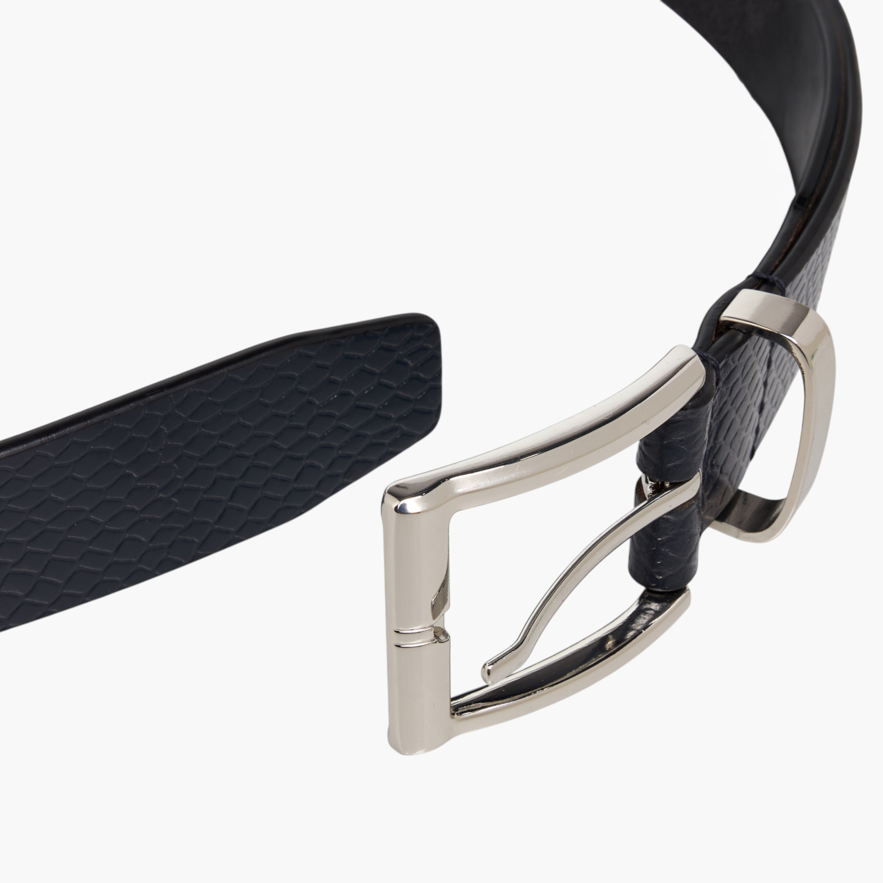 حزام جلد بارز الملمس بإبزيم إغلاق بدبوس-men-beltsandwallets-belts-image-6