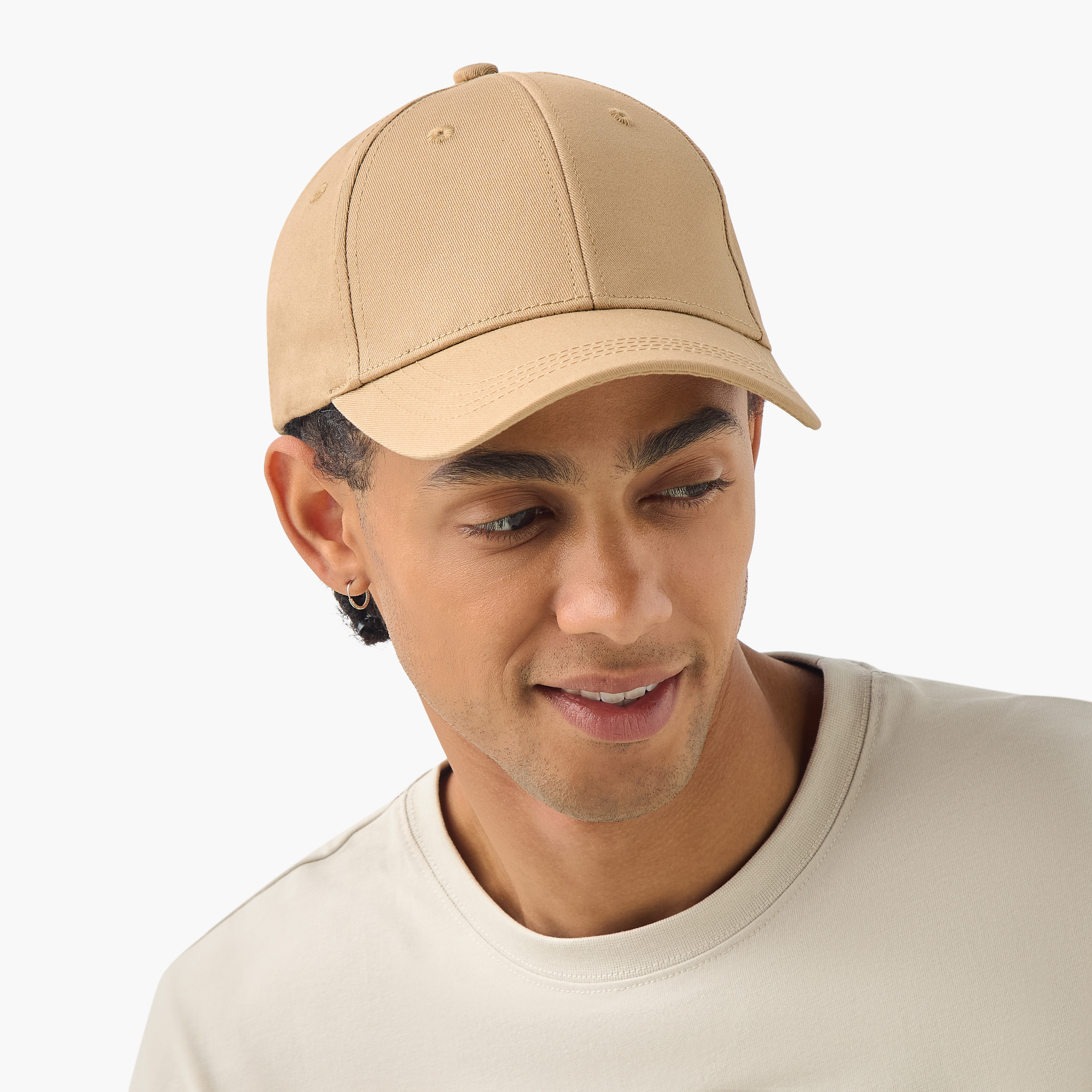 كاب بحافة منحنية وحزام بمشبك إغلاق-men-caps-image-2