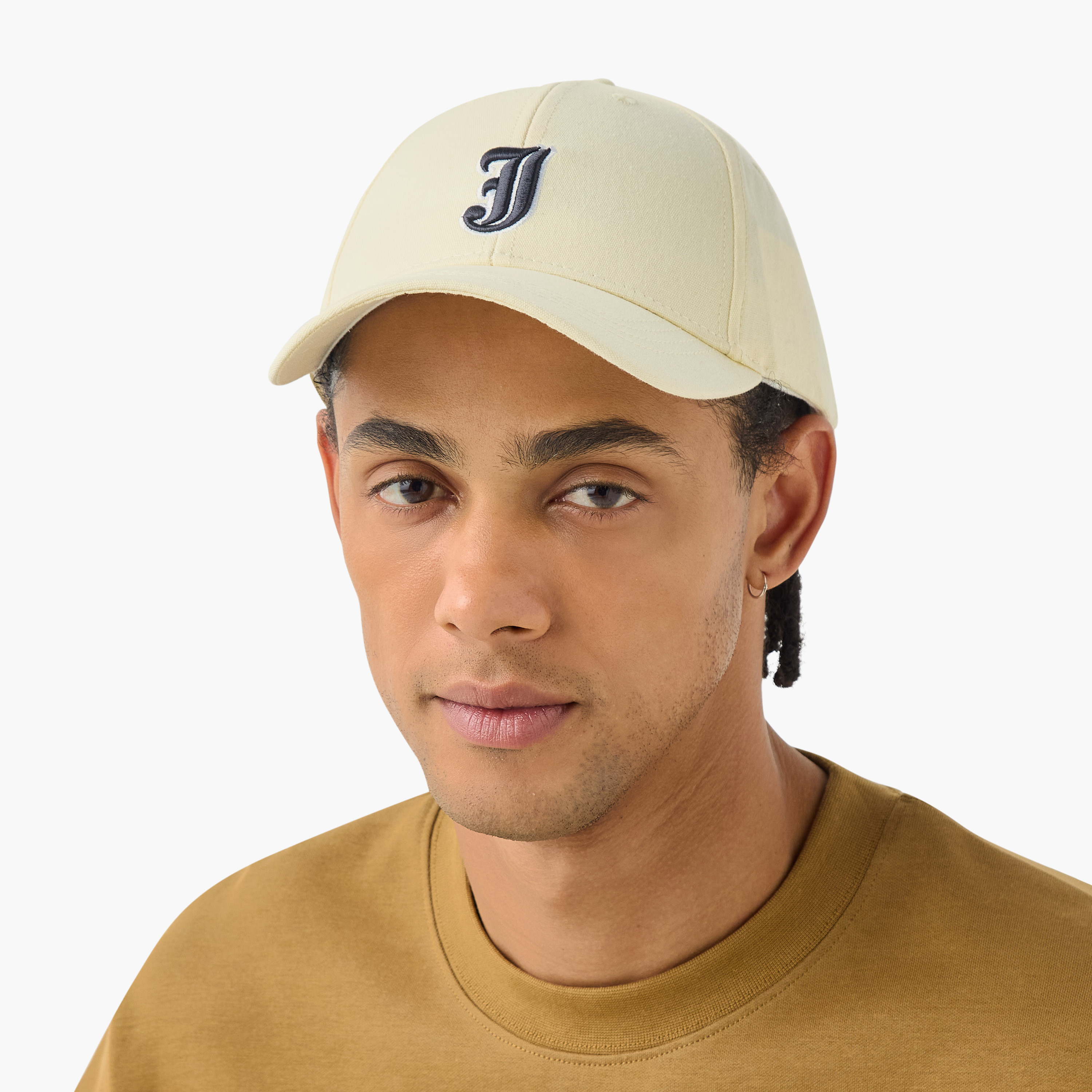 كاب مطرز بحزام بإبزيم إغلاق-men-caps-image-2