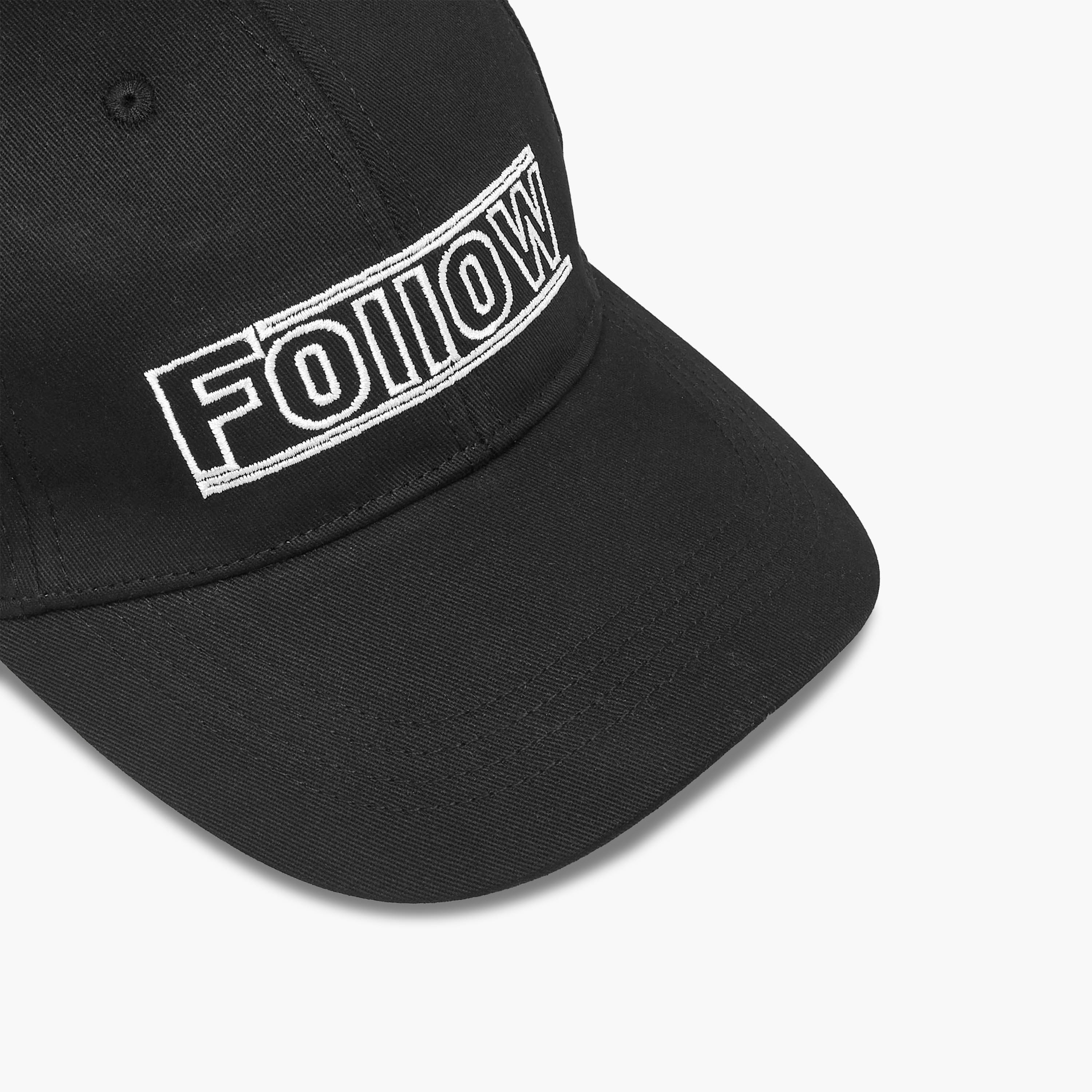 كاب مطرزة برباط إغلاق بإبزيم-men-caps-image-7