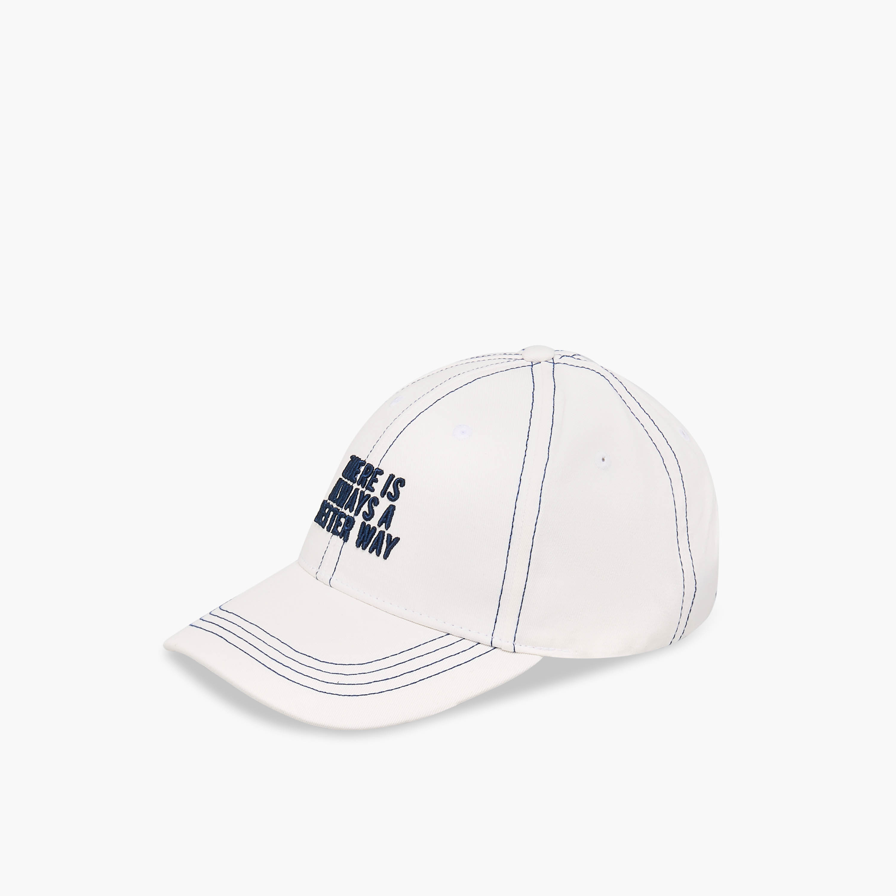 كاب بتطريز شعار ورباط إغلاق بإبزيم-men-caps-image-3
