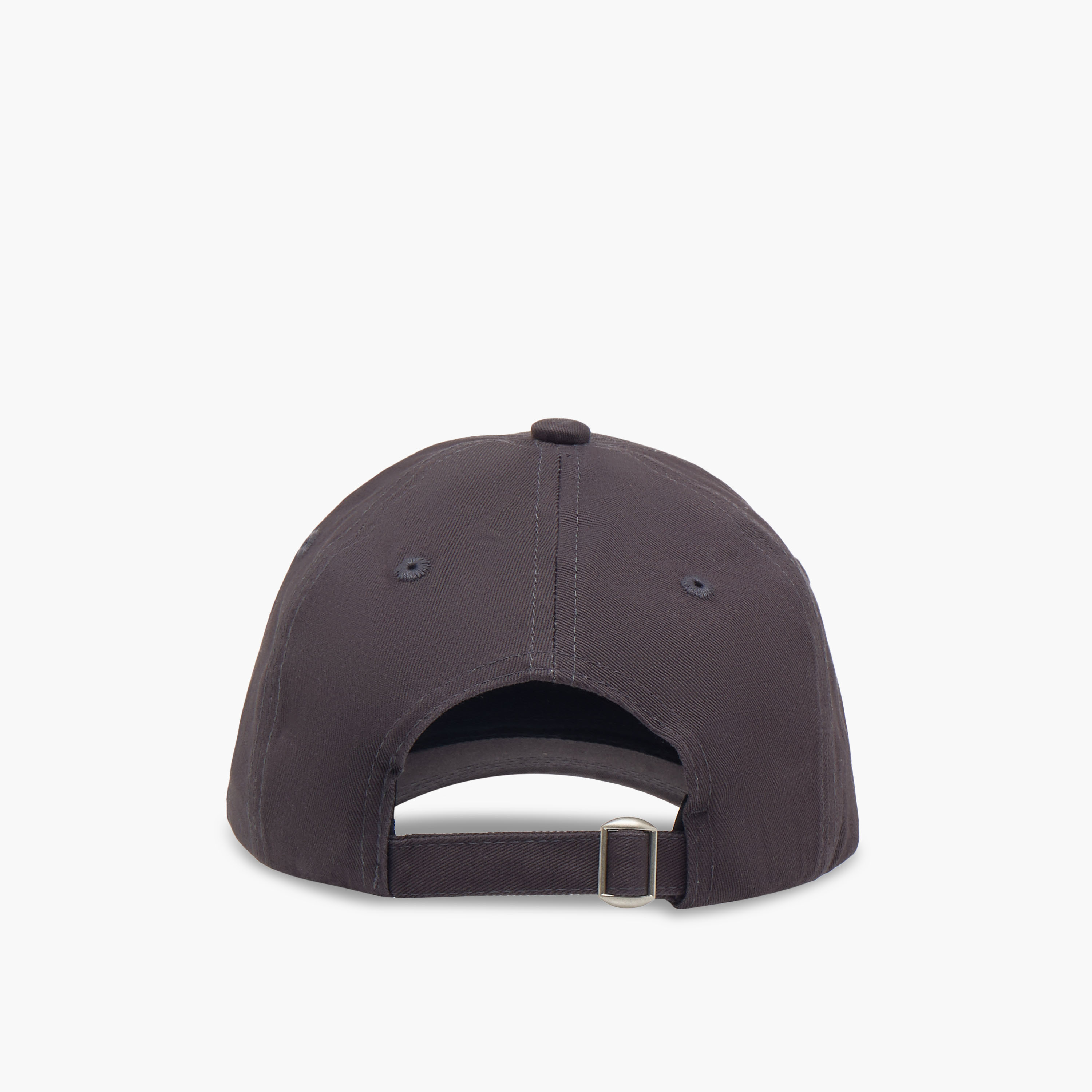 كاب بحزام بمشبك إغلاق وتطريز إيرون مايدن-men-caps-image-5