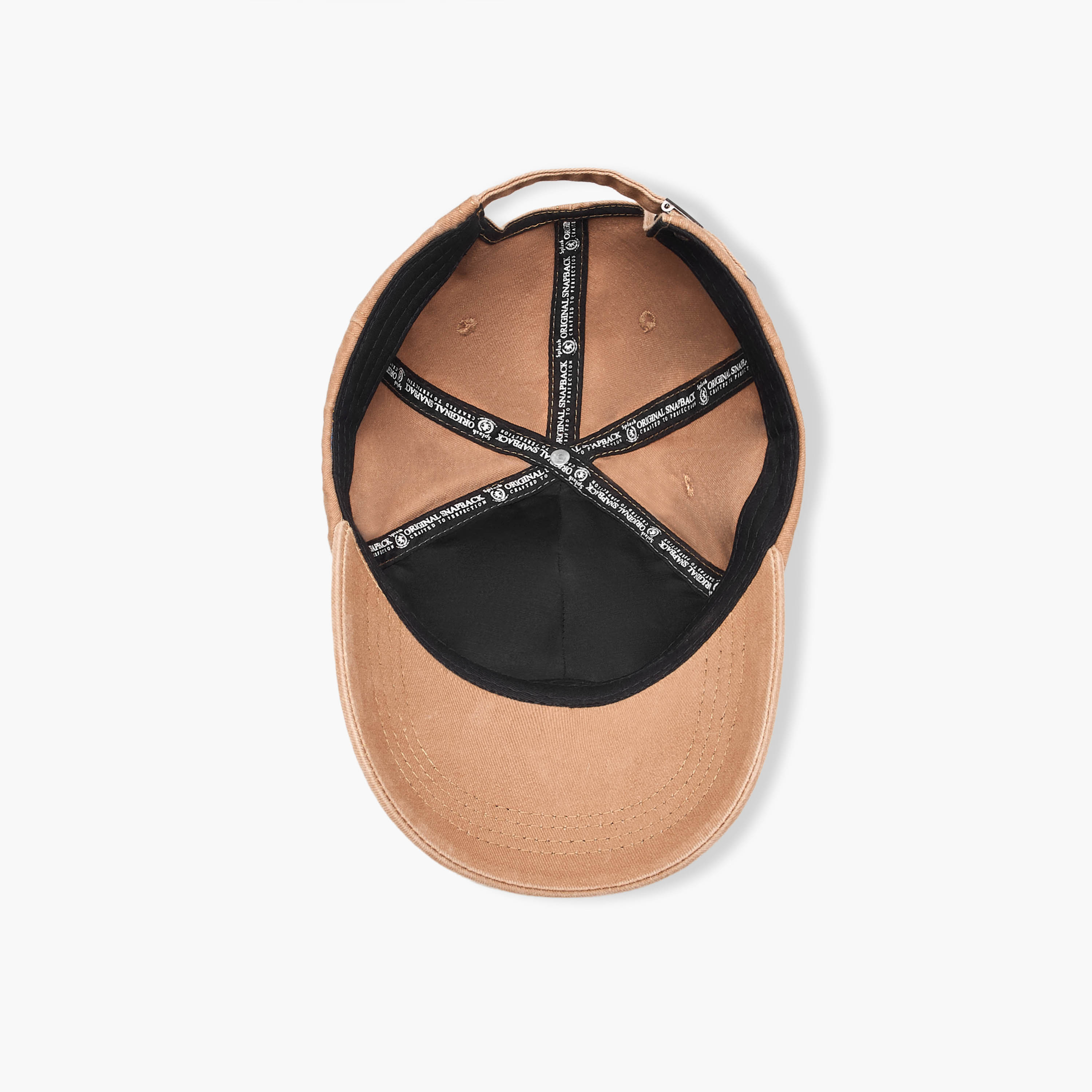 كاب مطرزة برباط إغلاق بإبزيم-men-caps-image-1