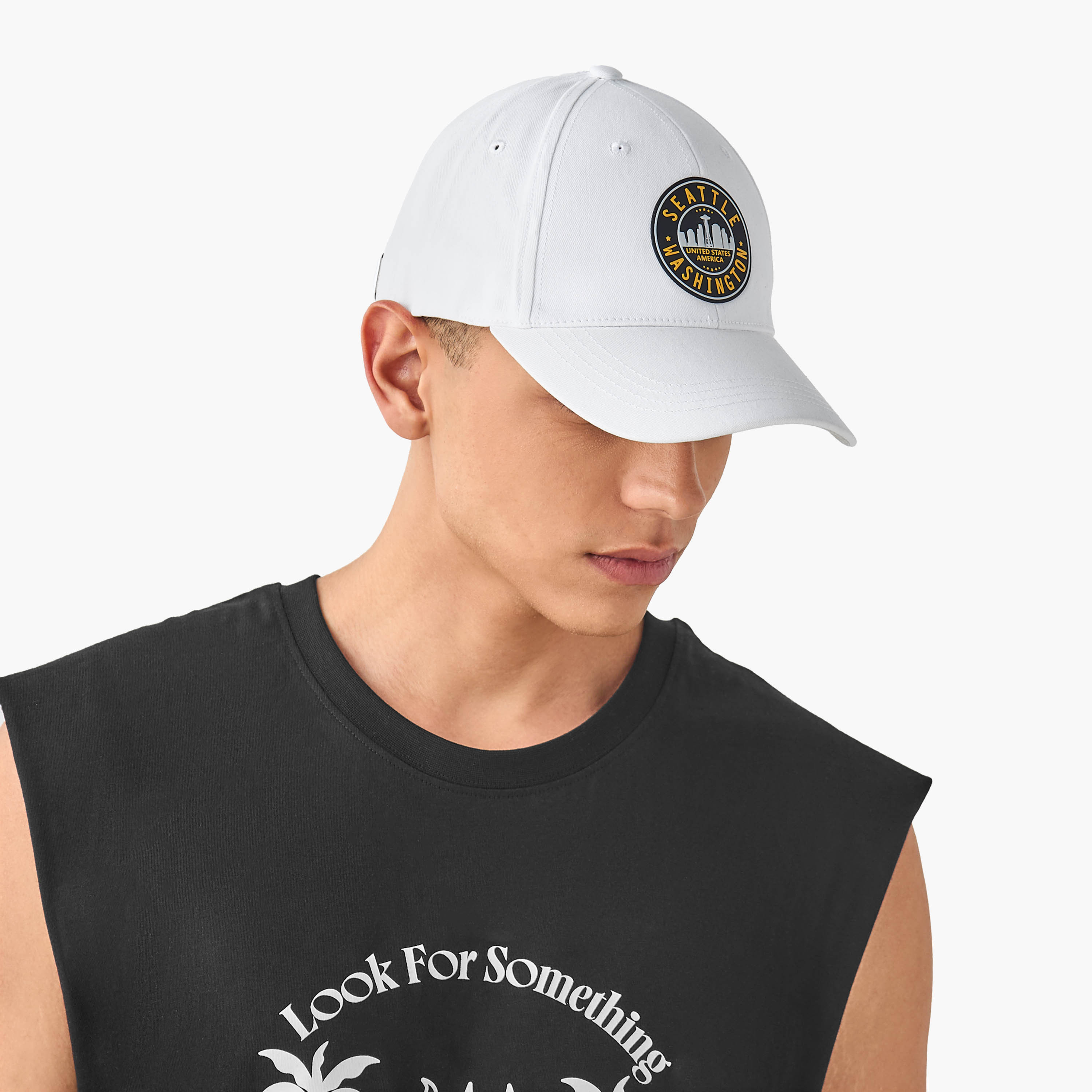 كاب بزينة ورباط إغلاق بإبزيم-men-caps-image-2