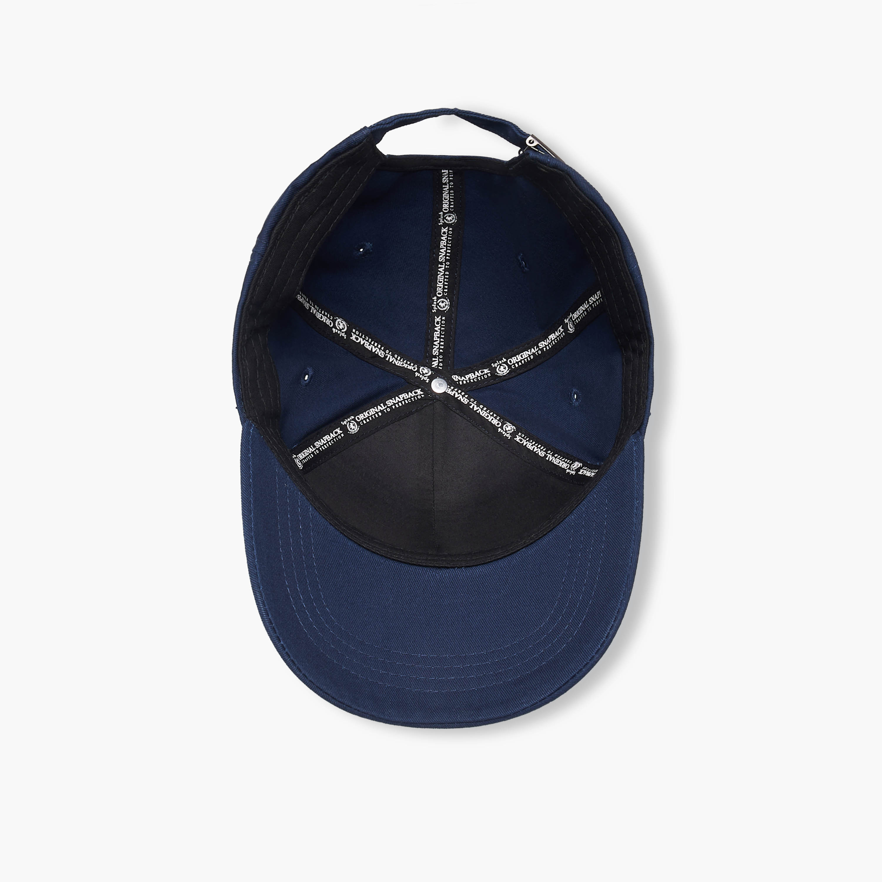 قبعة مطرزة برباط إغلاق بإبزيم-men-caps-image-8