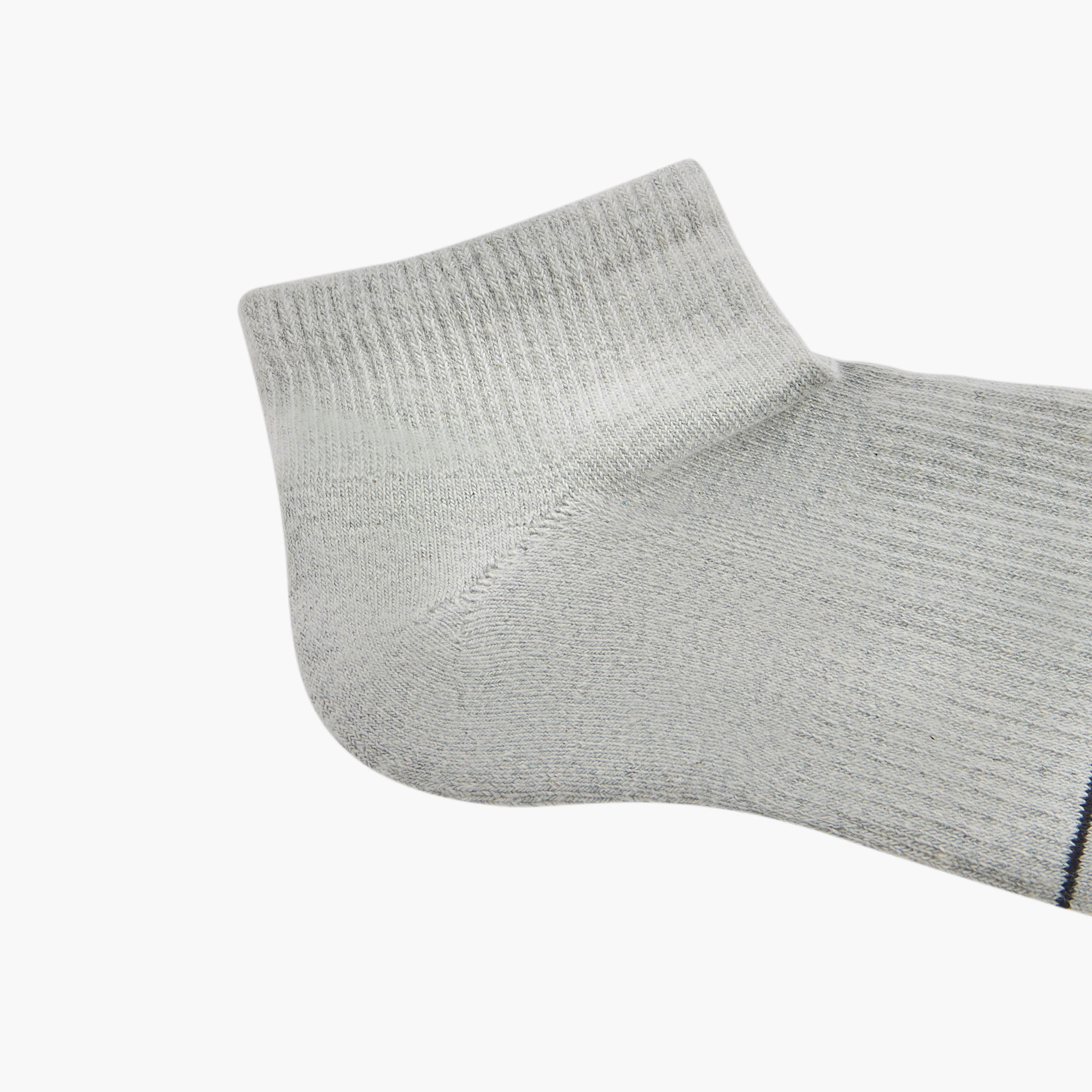 Set of 3 - Textured Ankle Length Socks-men-socks-image-5
