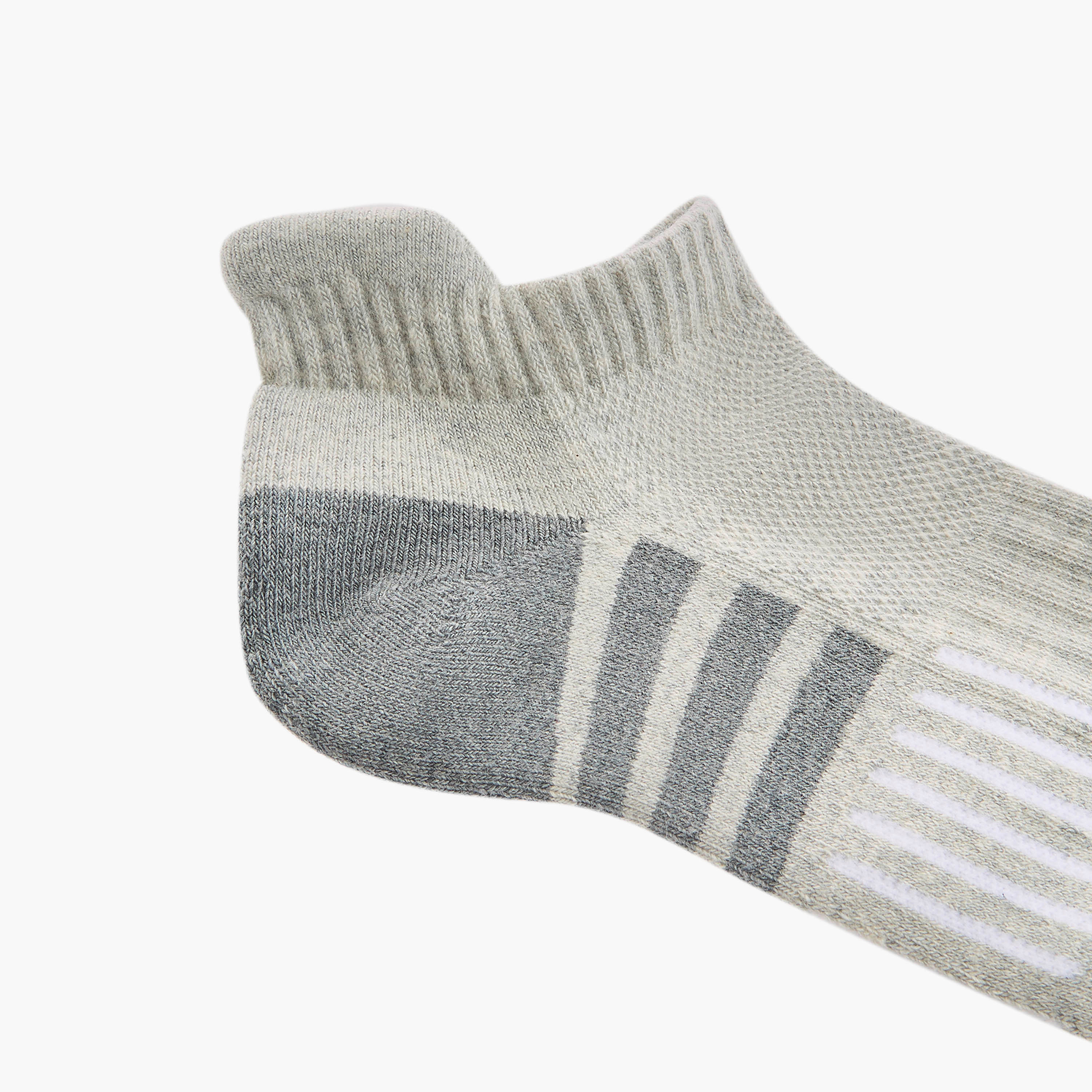 Set of 3 - Textured Ankle Length Socks-men-socks-image-5